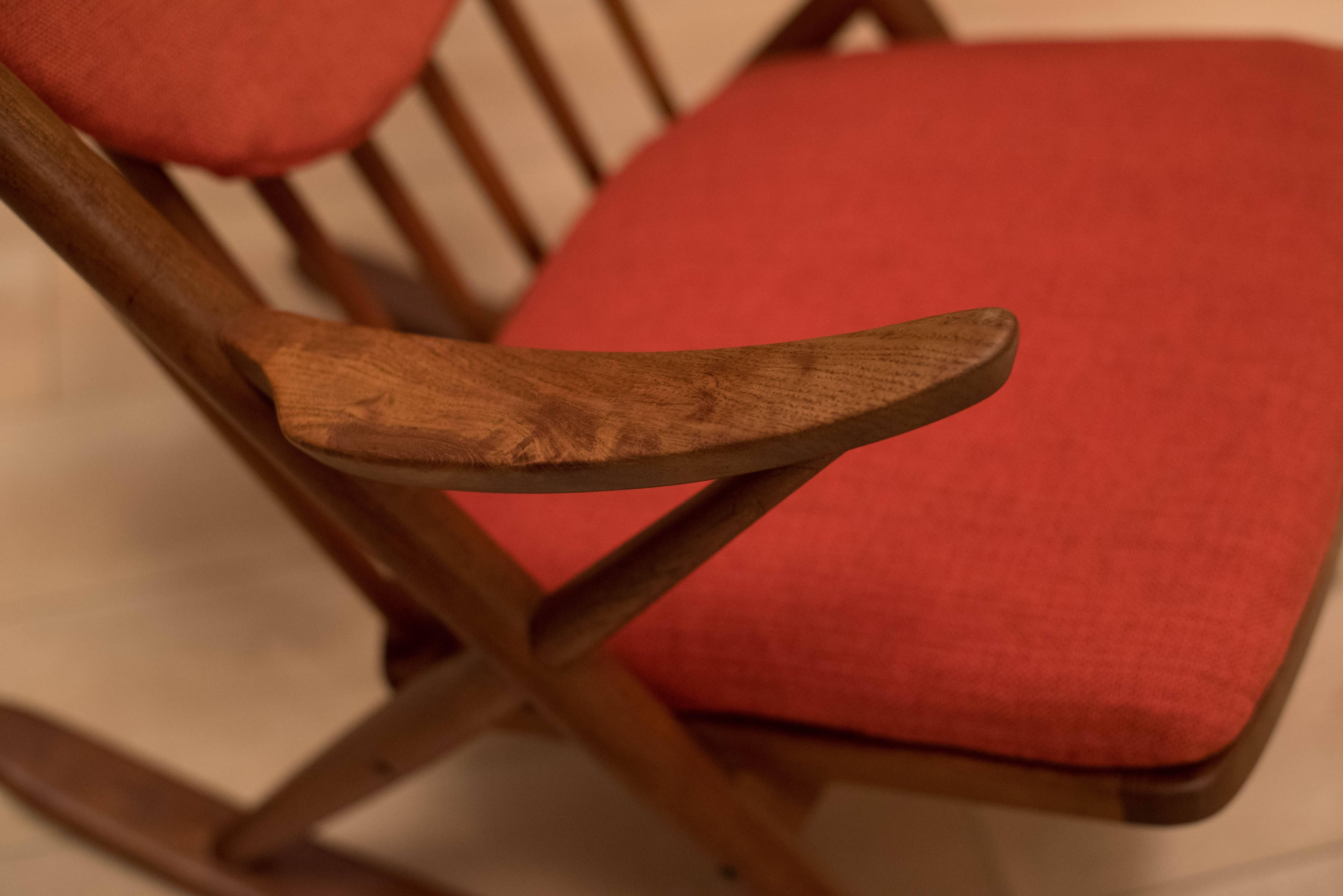 Vintage Danish Bramin Teak Rocking Chair In Good Condition In San Jose, CA