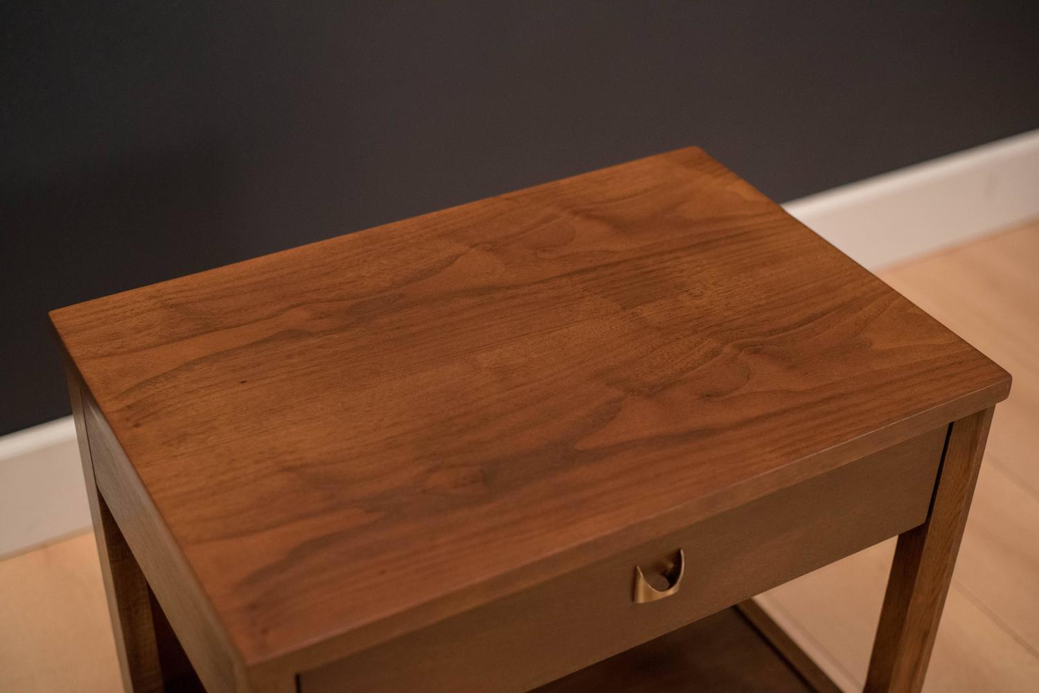 MidCentury Pair of Broyhill Brasilia Nightstands at 1stdibs