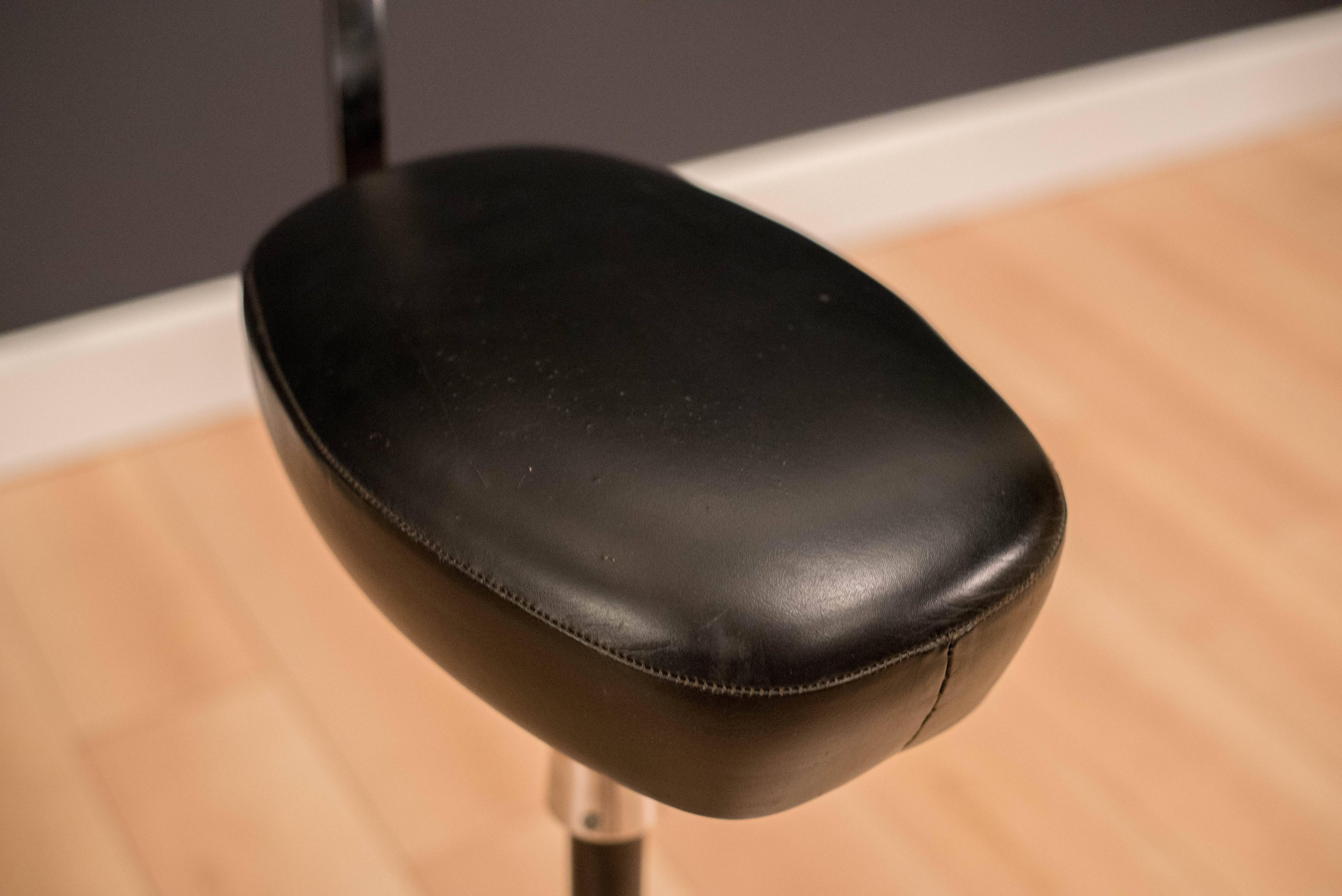 Herman Miller George Nelson Leather Drafting Stool In Good Condition In San Jose, CA