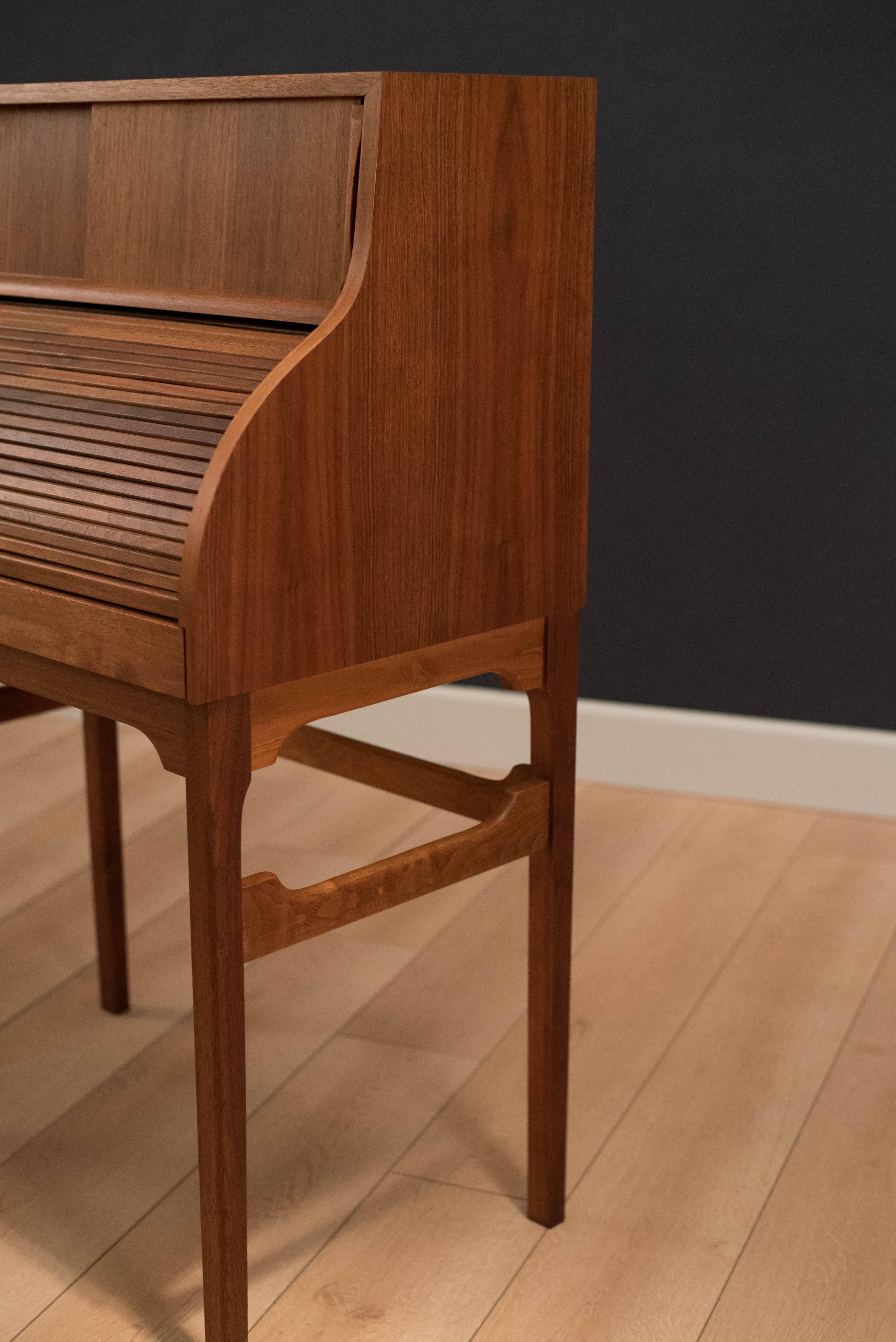 Laminate Mid-Century Brown Saltman Walnut Secretary Desk