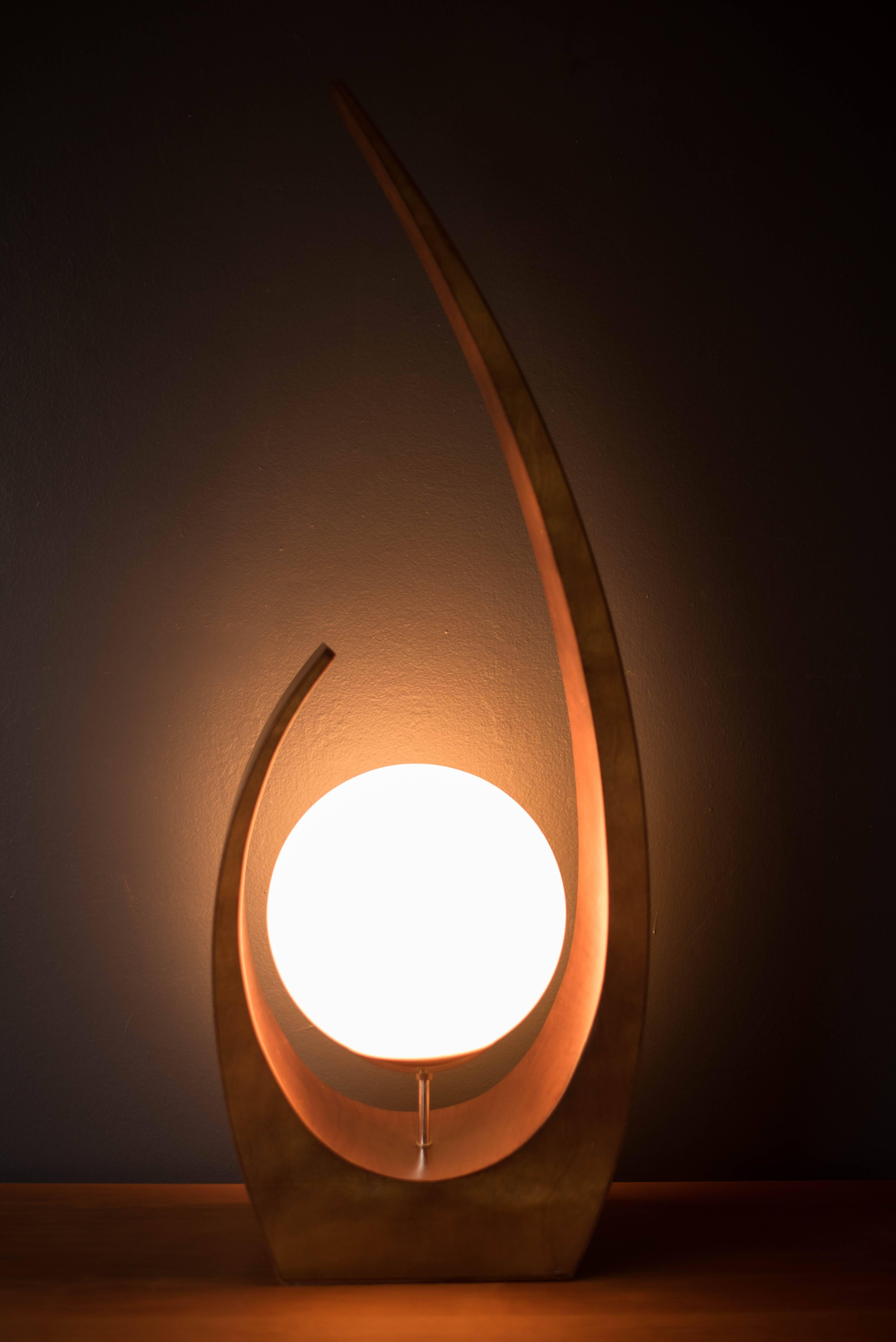 Midcentury Modeline Sculptural Lamp In Good Condition In San Jose, CA