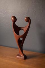 Scultura astratta danese di Simon Randers