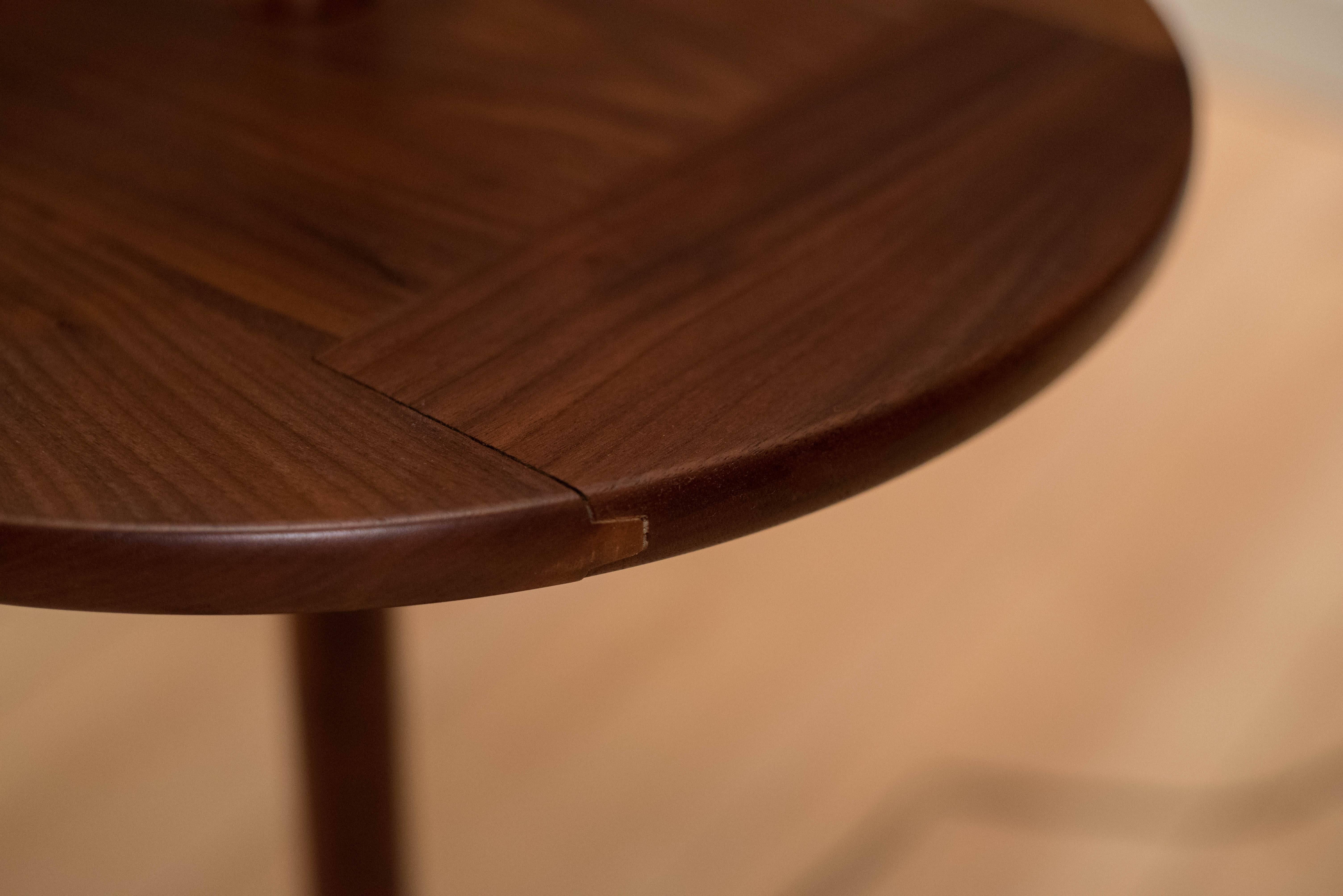 Mid-Century Walnut Laurel Floor Lamp with Side Table 1