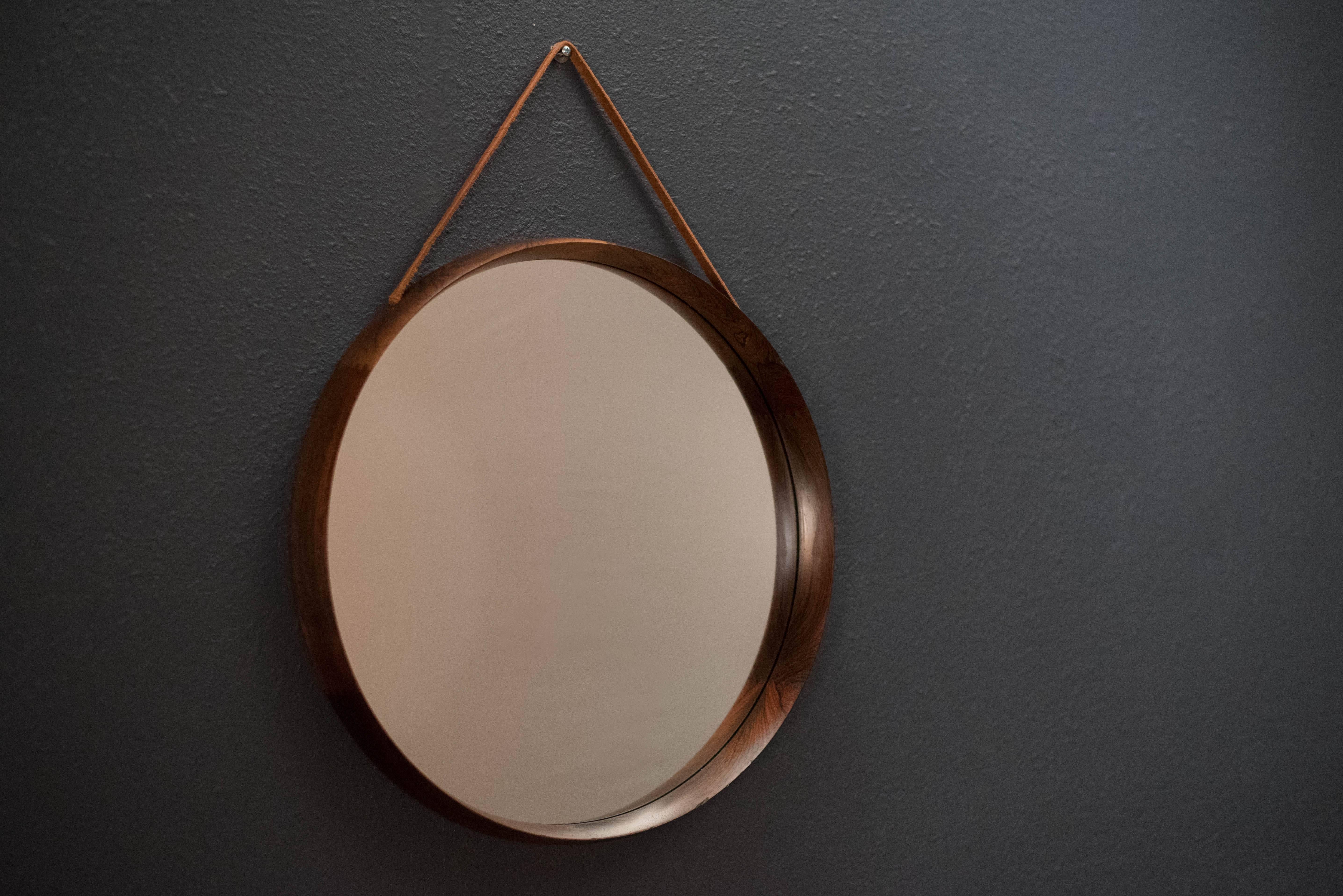 Rosewood Round Luxus Mirror by Uno & Östen Kristiansson 1