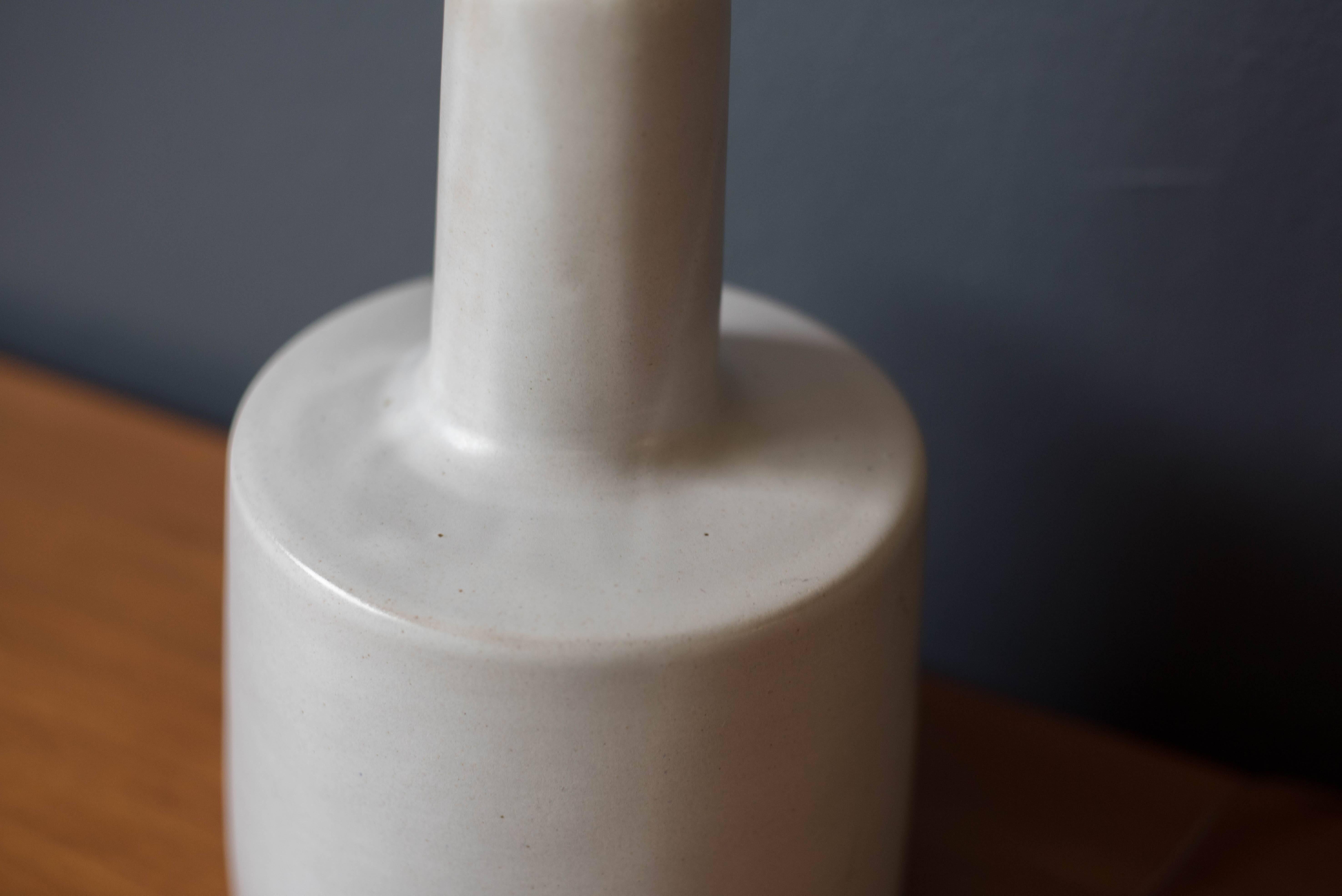 Mid-20th Century Mid-Century Modern Martz Pottery Lamp