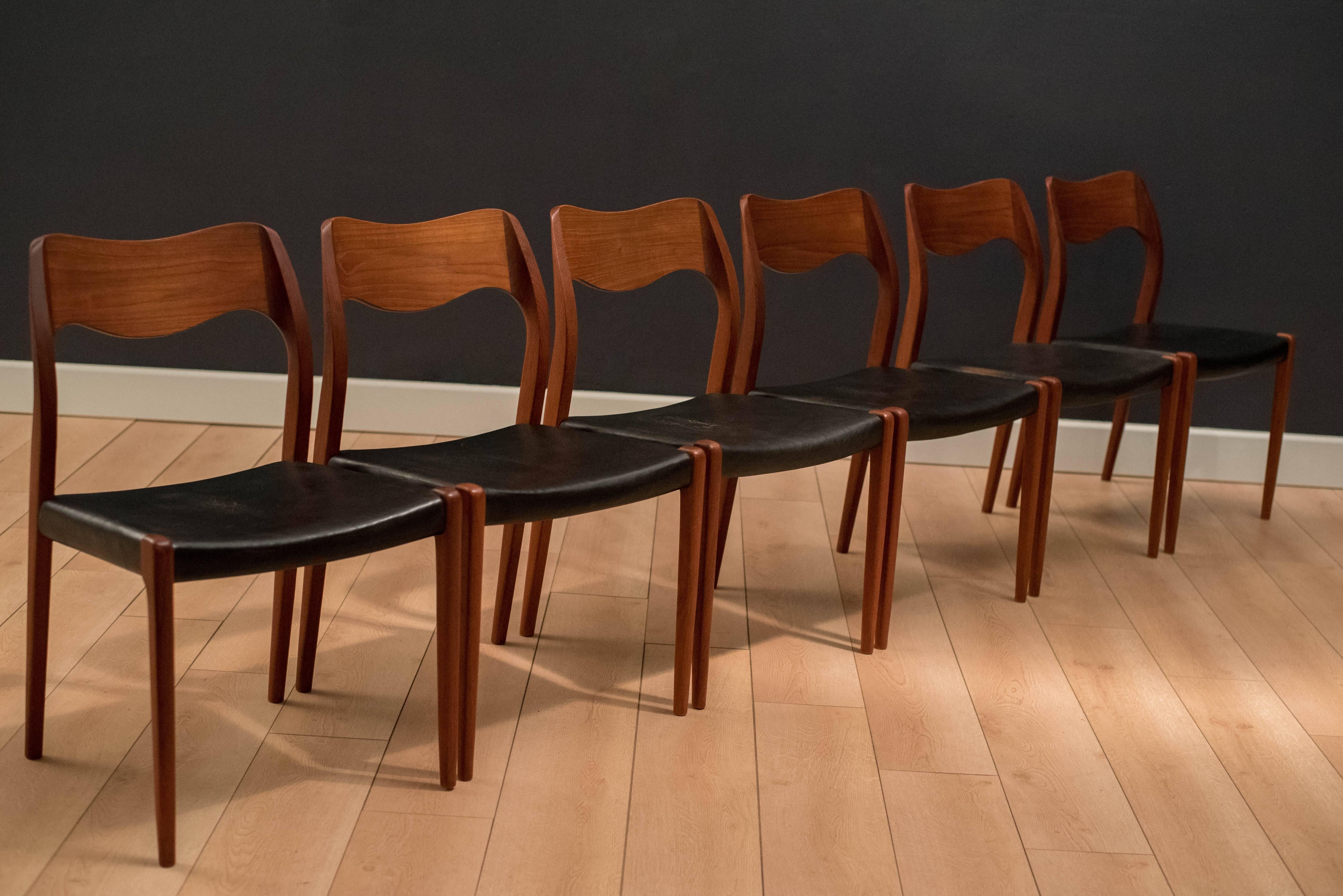 moller 71 chairs
