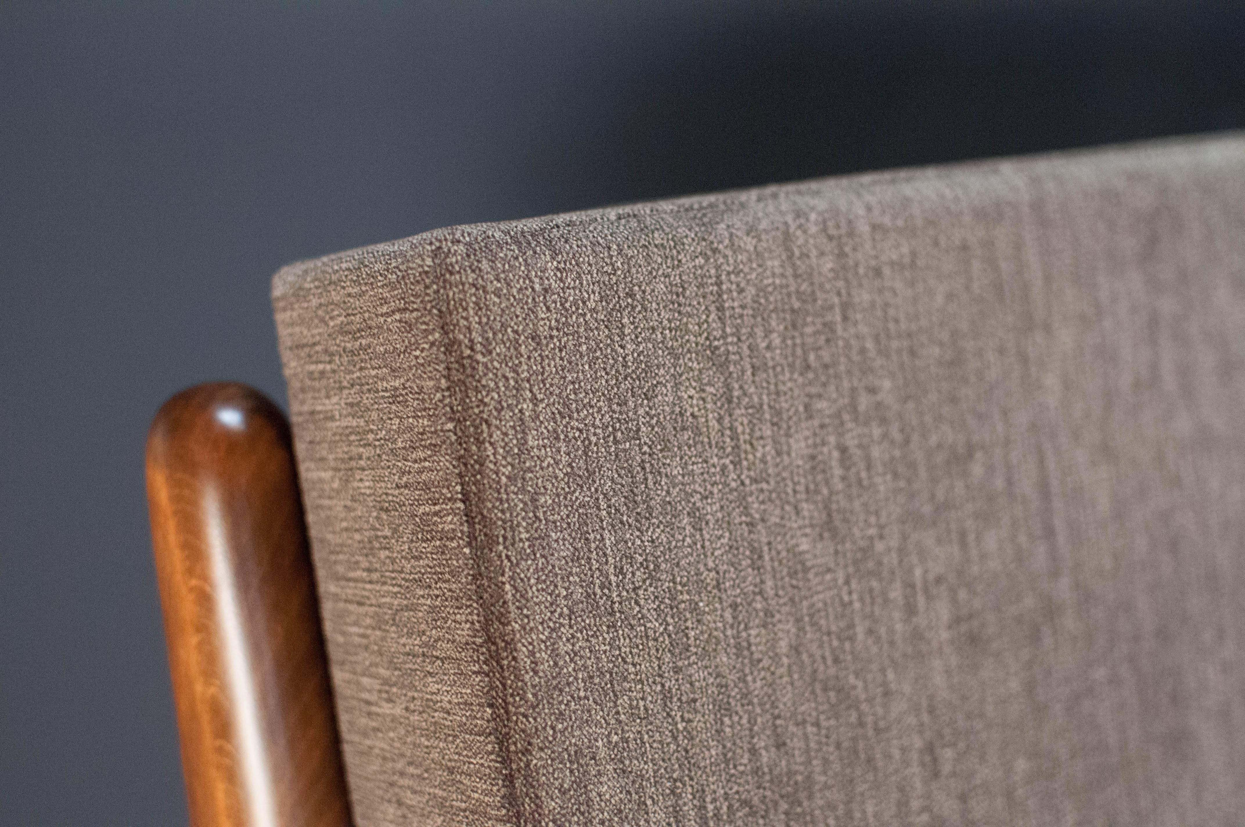 selig sofa