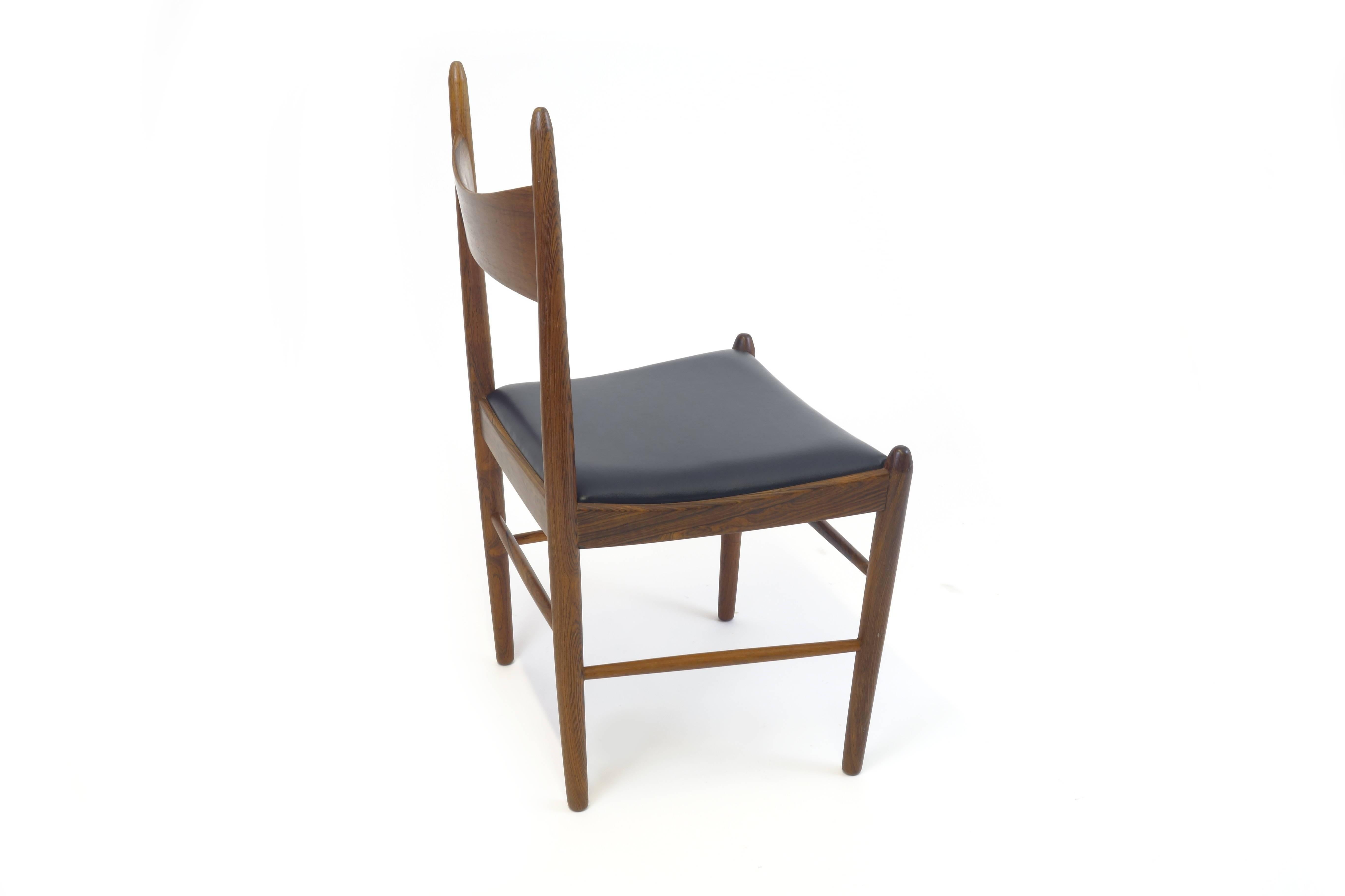 Mid-Century Modern 20th Century Rosewood Dining Chairs by Illum Wikkelso For Sale