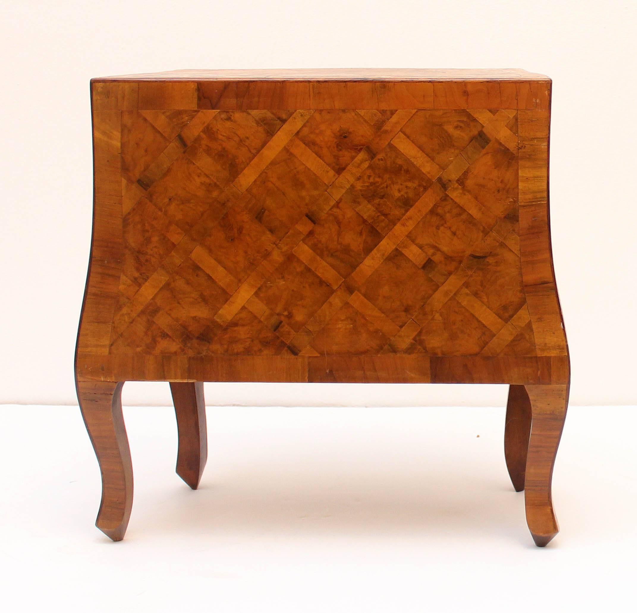 20th Century Pair of Parquetry Bombay Petite Chests in Italian Figured Walnut