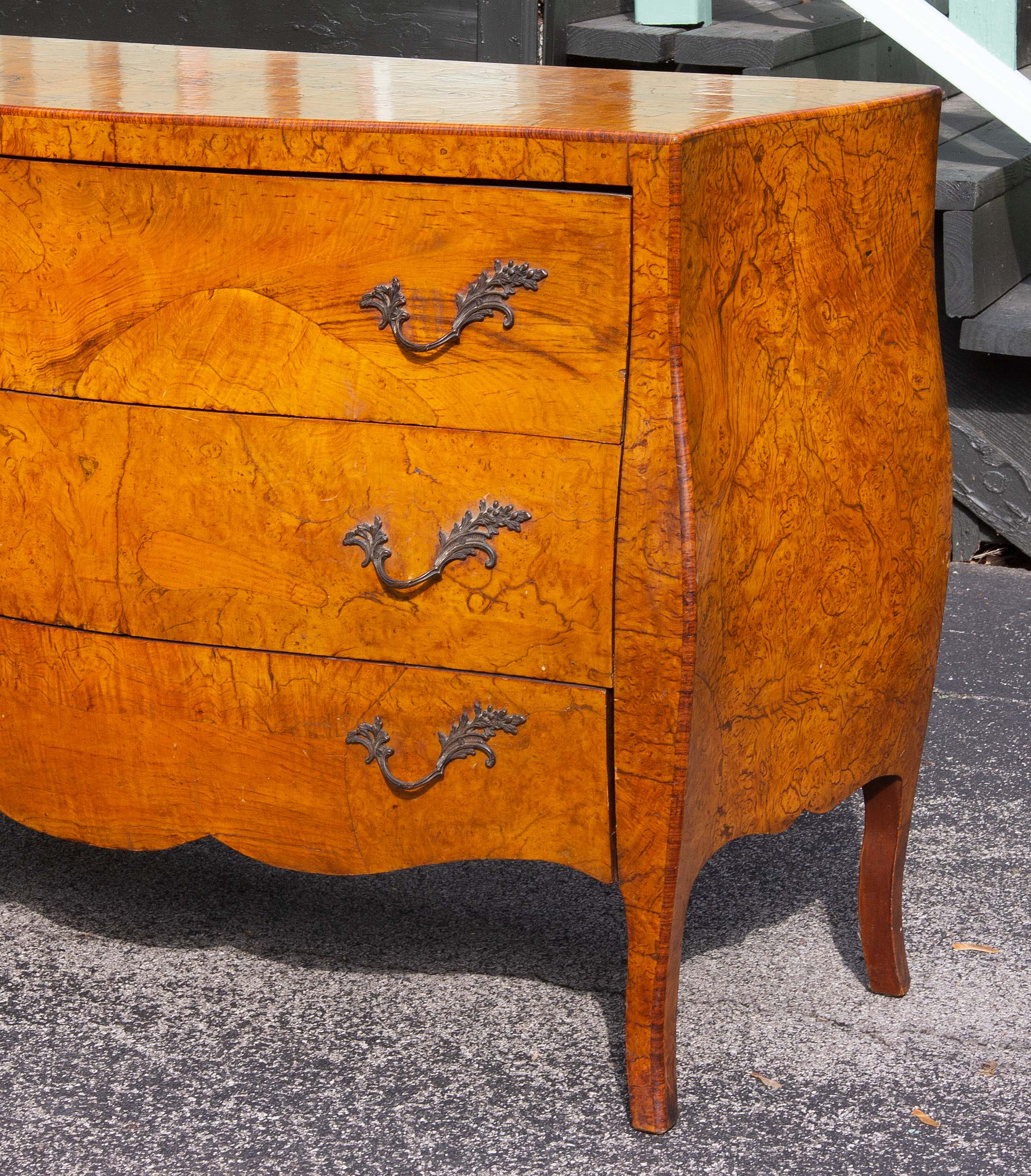 Finest Italian Olive Wood Bombe Commode or Chest Mid 20th Century  In Good Condition For Sale In Rochester, NY