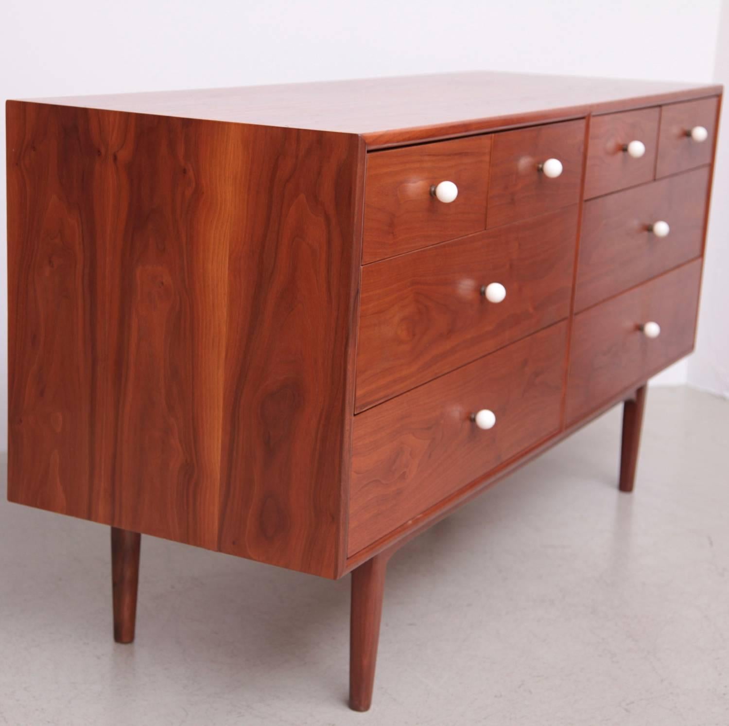 Porcelain Pair of Chest of Drawer Dressers in Walnut by Kipp Stewart for Drexel