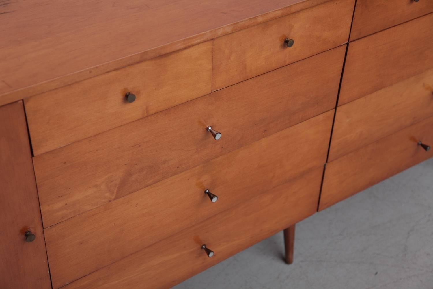 Paul McCobb Chest of Drawers Planner Group 20-Drawer Credenza by Winchendon In Good Condition In Berlin, DE