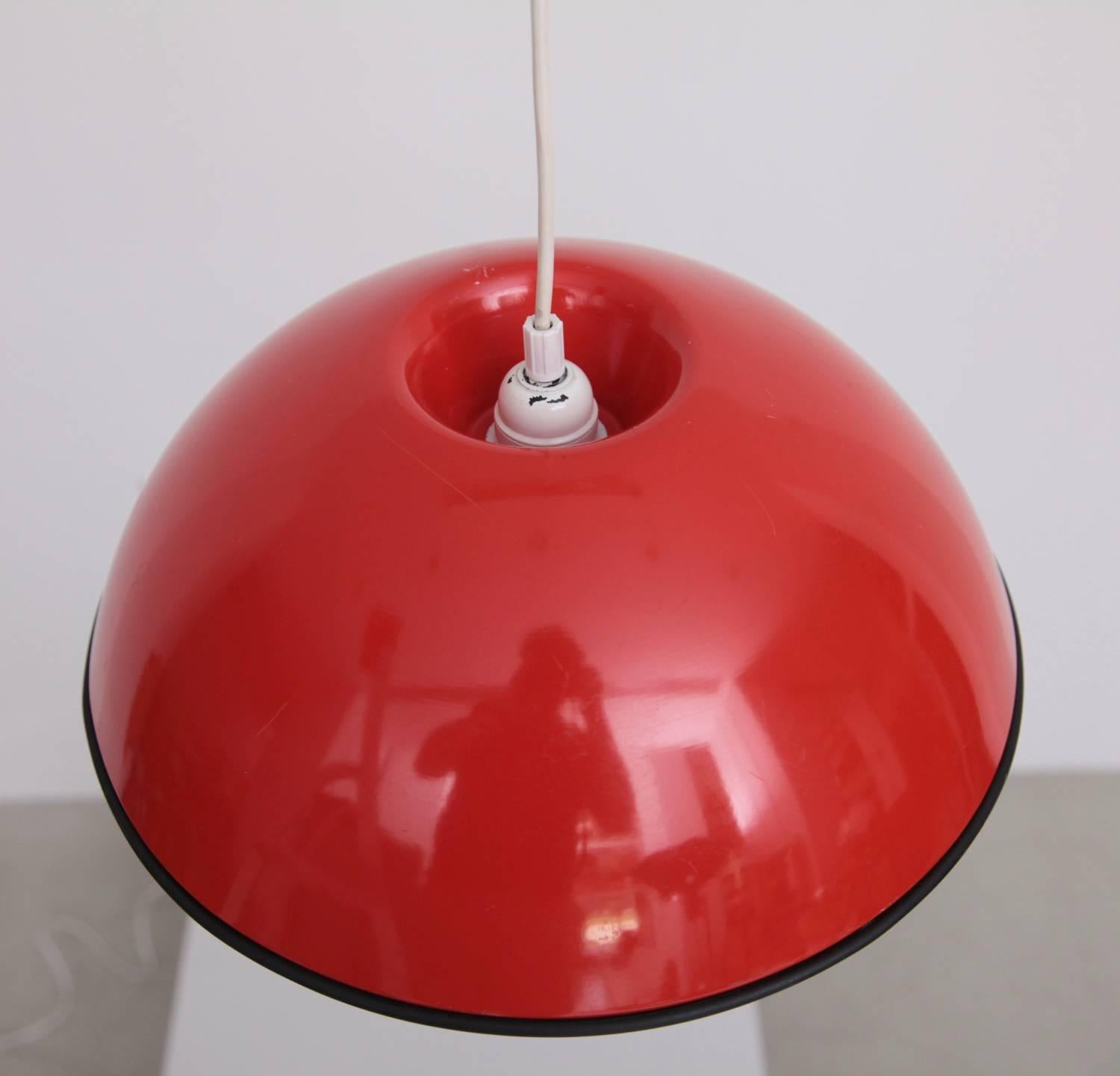 Mid-20th Century Set of Three Castiglioni Release Pendant Lamps in Red for Flos, Italy, 1962