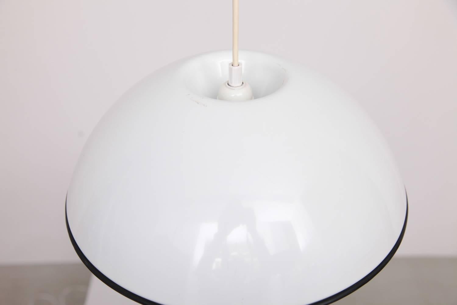 Mid-Century Modern Lampes suspendues Castiglioni Release blanches pour Flos, Italie, 1962 en vente
