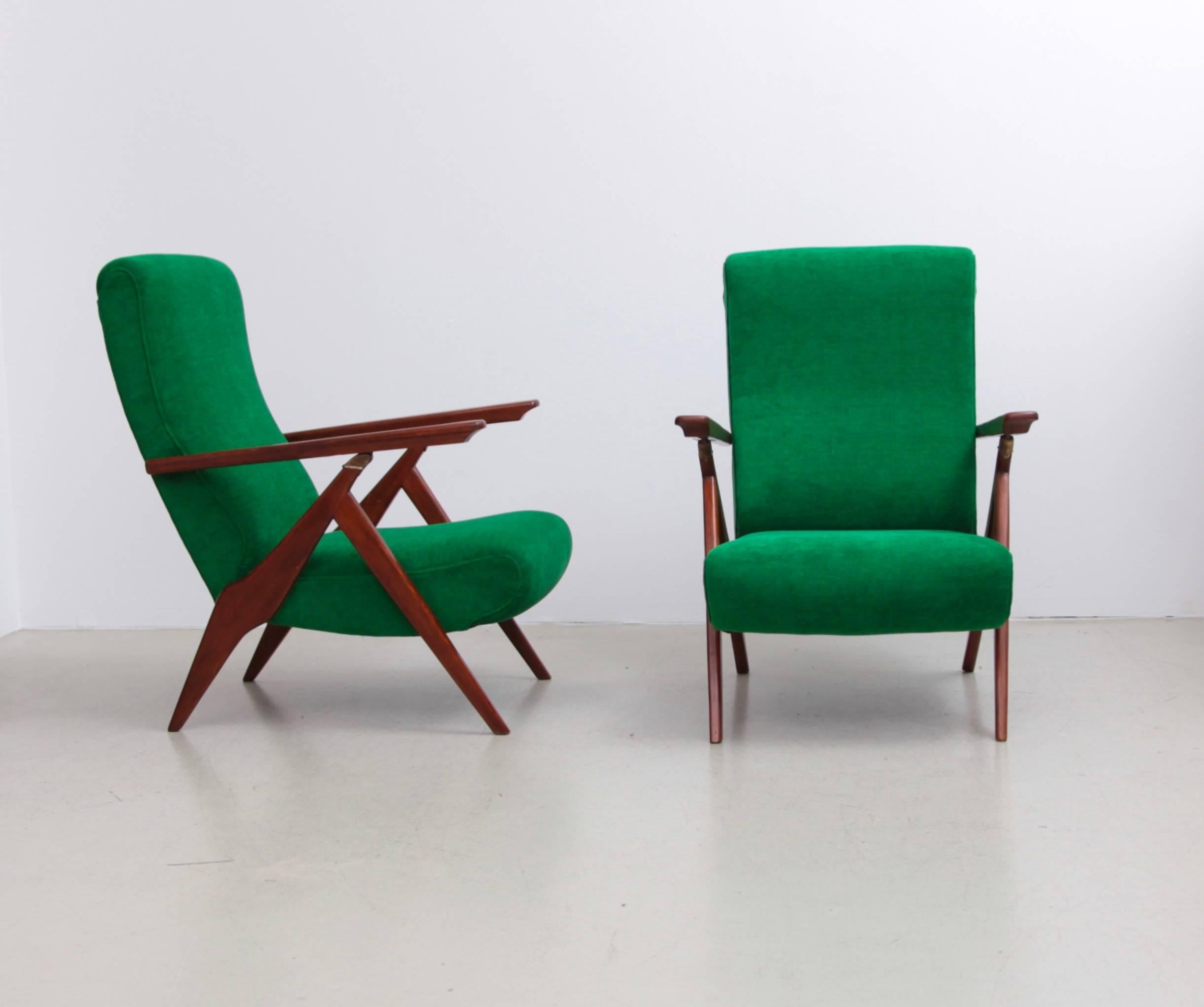 Rare Pair of Antonio Gorgone Reclining Lounge Chairs In Excellent Condition In Berlin, DE