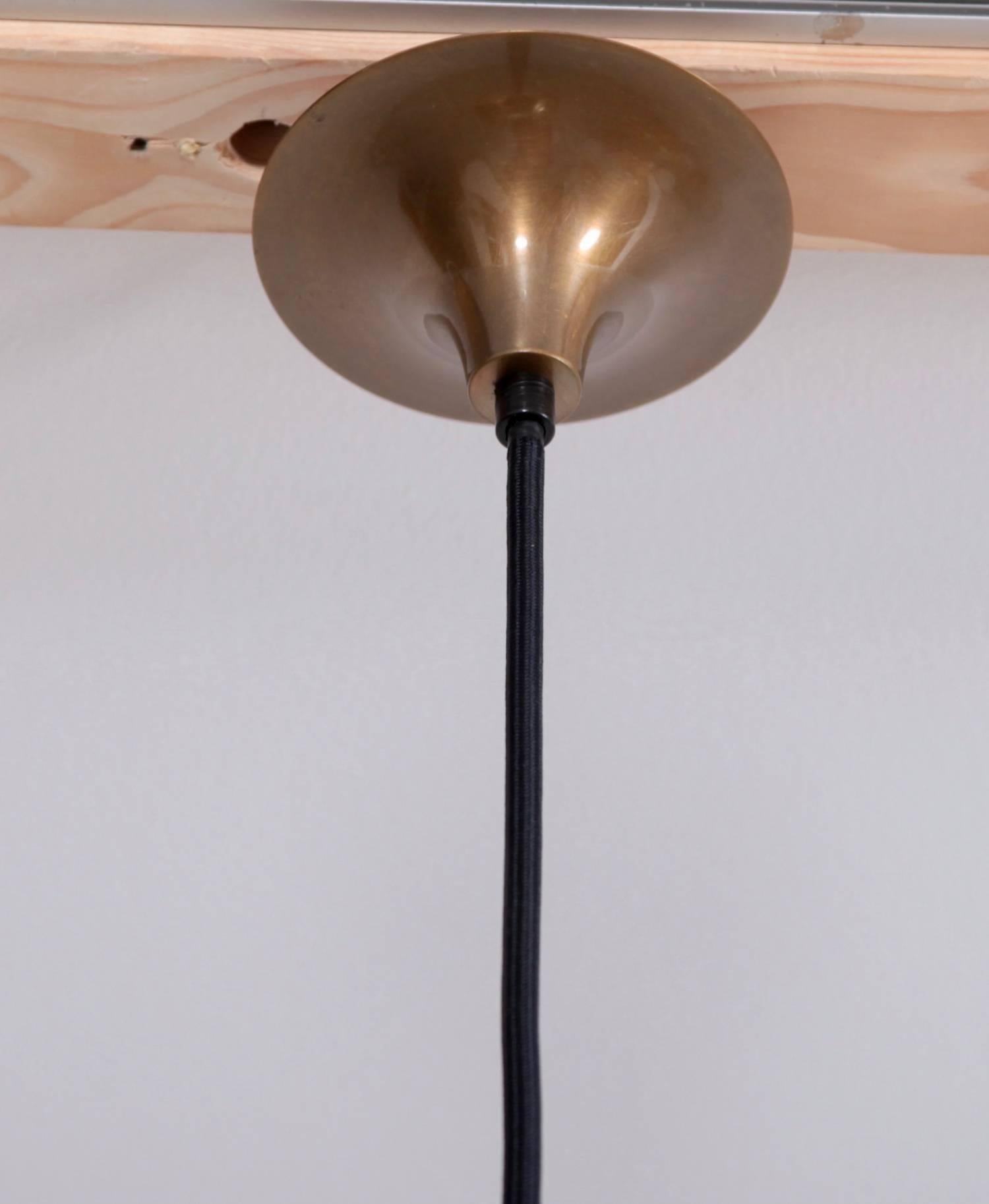 Mid-20th Century Rare Florian Schulz P65 Pendant Lamp in Brass