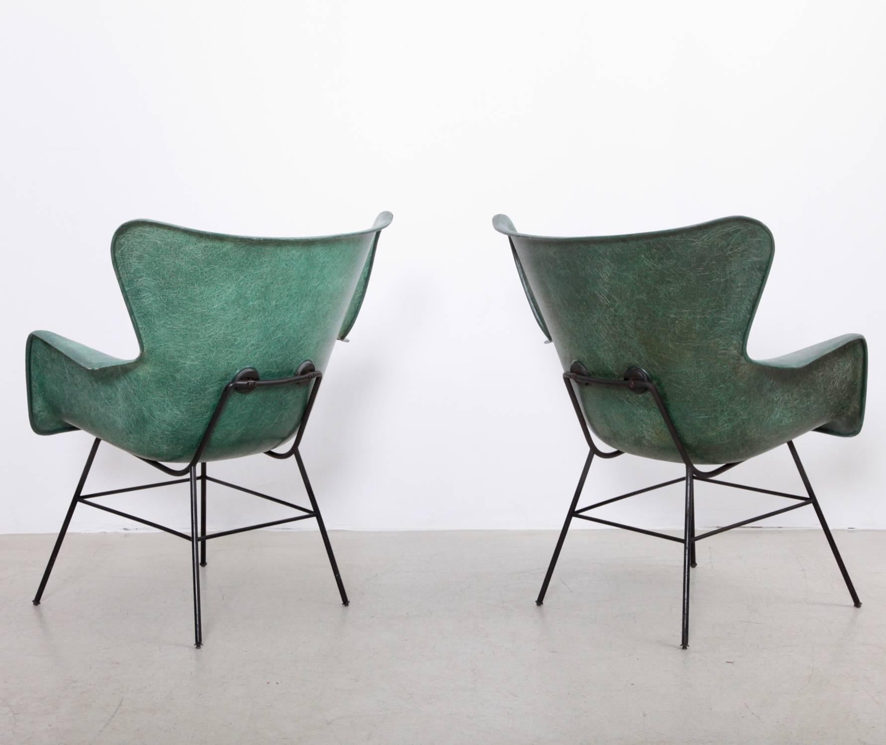 Mid-Century Modern Pair of Green Luther Conover Molded Fiberglass Lounge Chairs