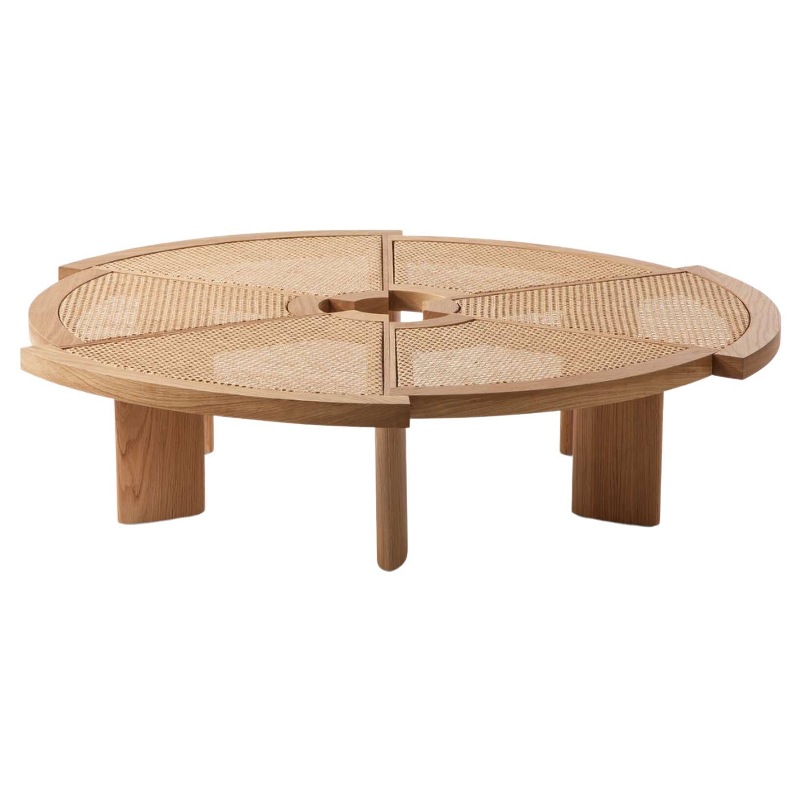 Base and frame in oak. Price is per table and varies dependent on the choice of material

Table designed by Charlotte Perriand in 1937. Relaunched in 2020. Manufactured by Cassina in Italy
