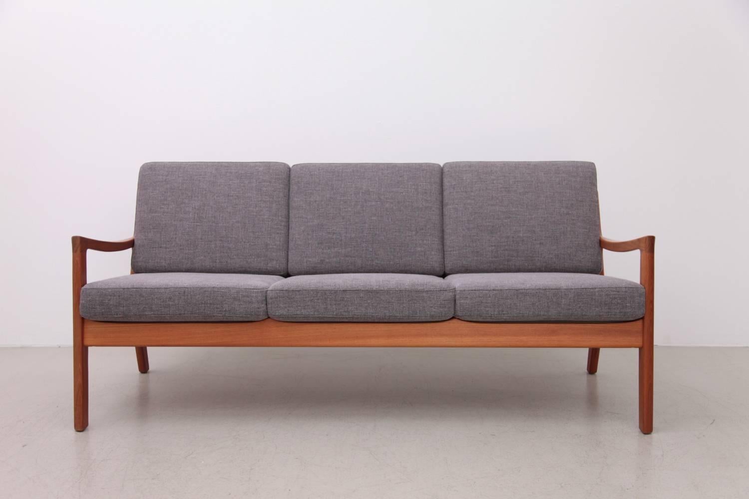 Mid-Century Modern Ole Wanscher for France & Son or Senator Teak Set with new upholstery