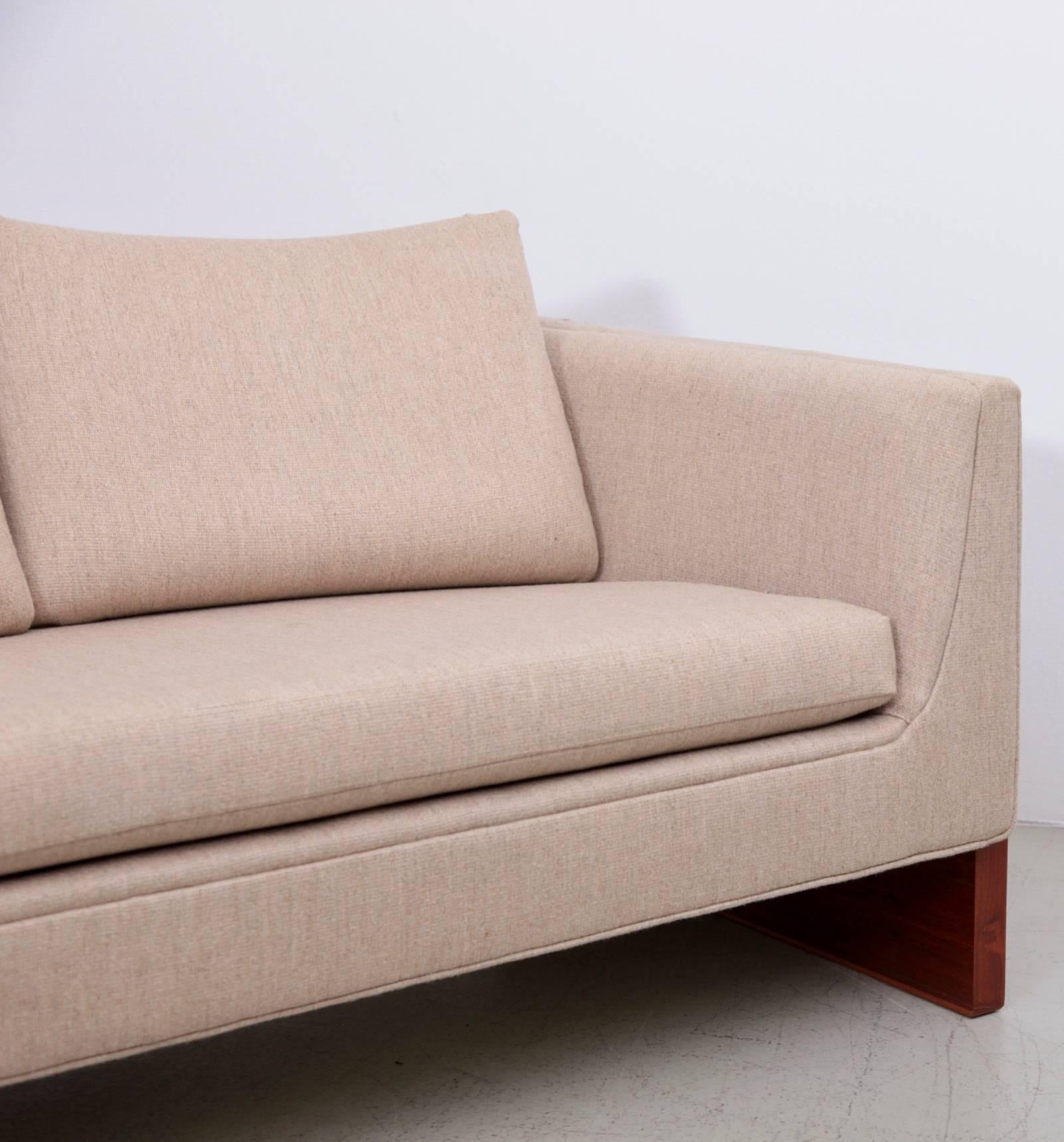 Fabric Milo Baughman Case Sofa Set
