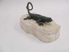 Figural Tessellated Box with Lizard
