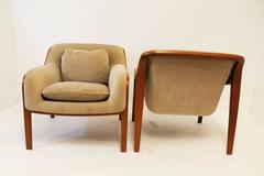 Pair of Knoll Lounge Chairs by Bill Stephens