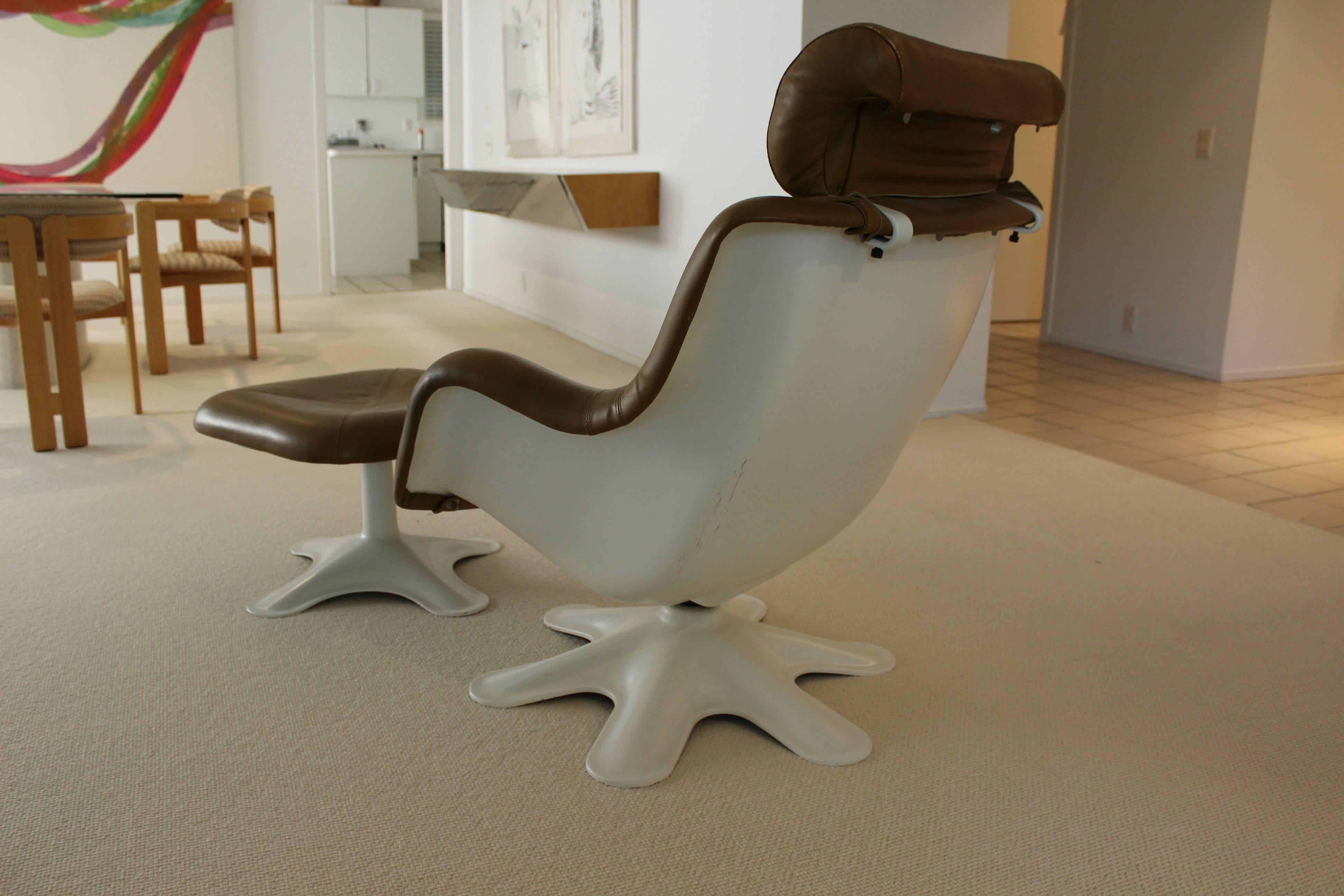 Mid-Century Modern Yrjö Kukkapuro Chair and Ottoman Brown Leather over Molded Plastic