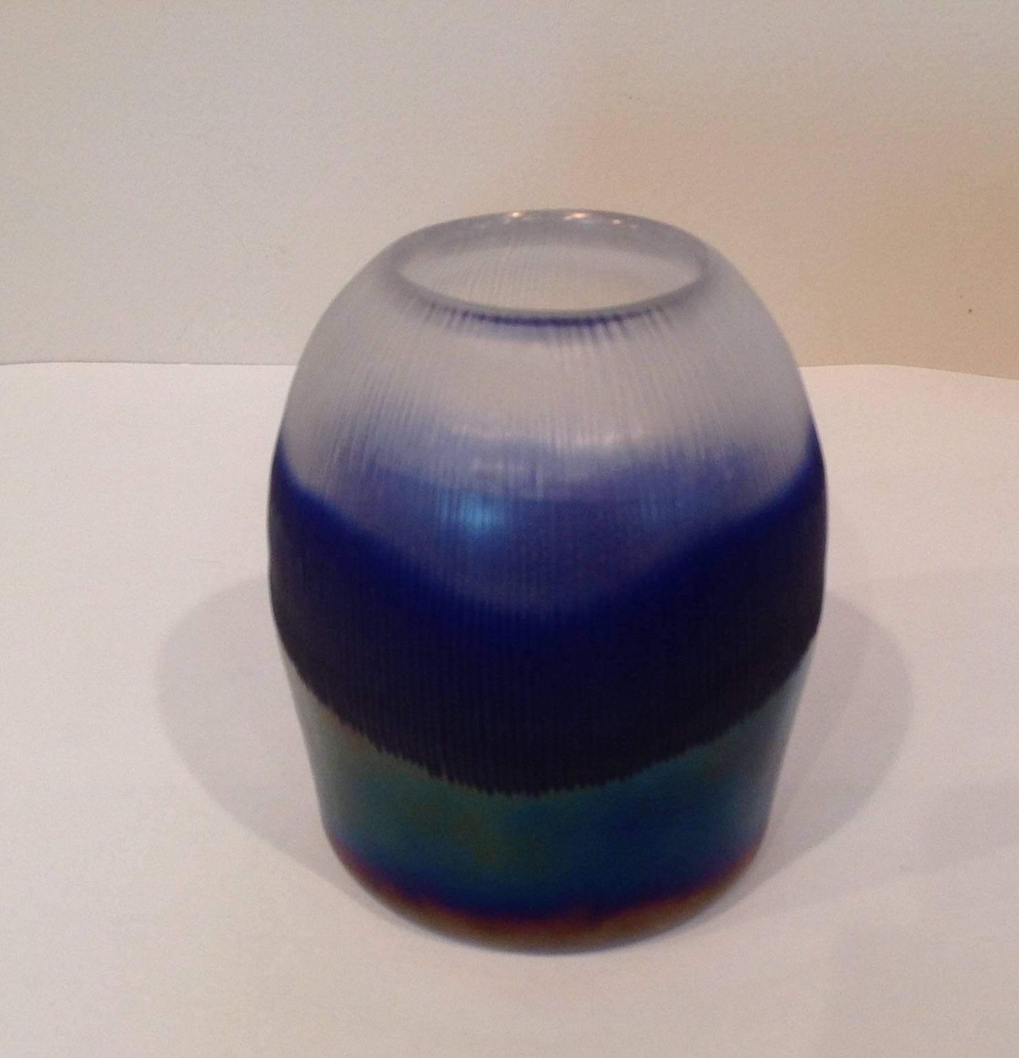 A rare inciso encalmo vase designed by Thomas Stearns for Venini. Original label and three line acid stamp. Two examples of this model exhibited at the corning museum of glass in the Steinberg foundation collection.