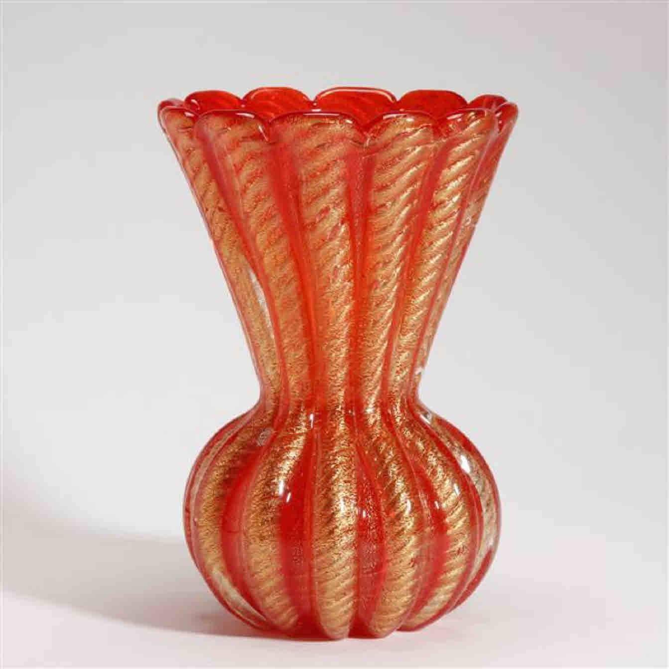 Vibrant red and gold Cordonato d'oro vase by Barovier and Toso.