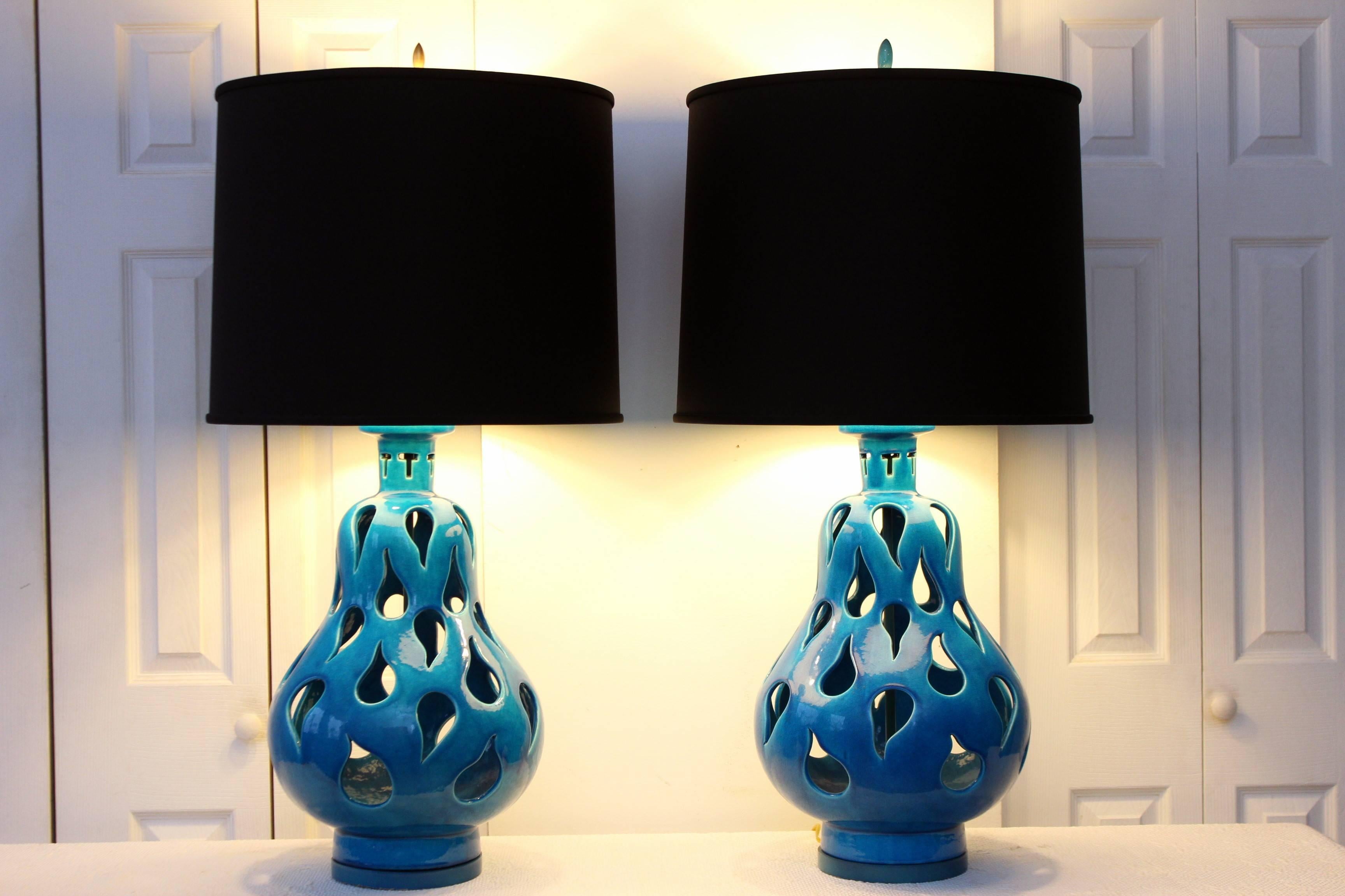 Hermes Blue Paisley Cut-Out Italian Table Lamps 2