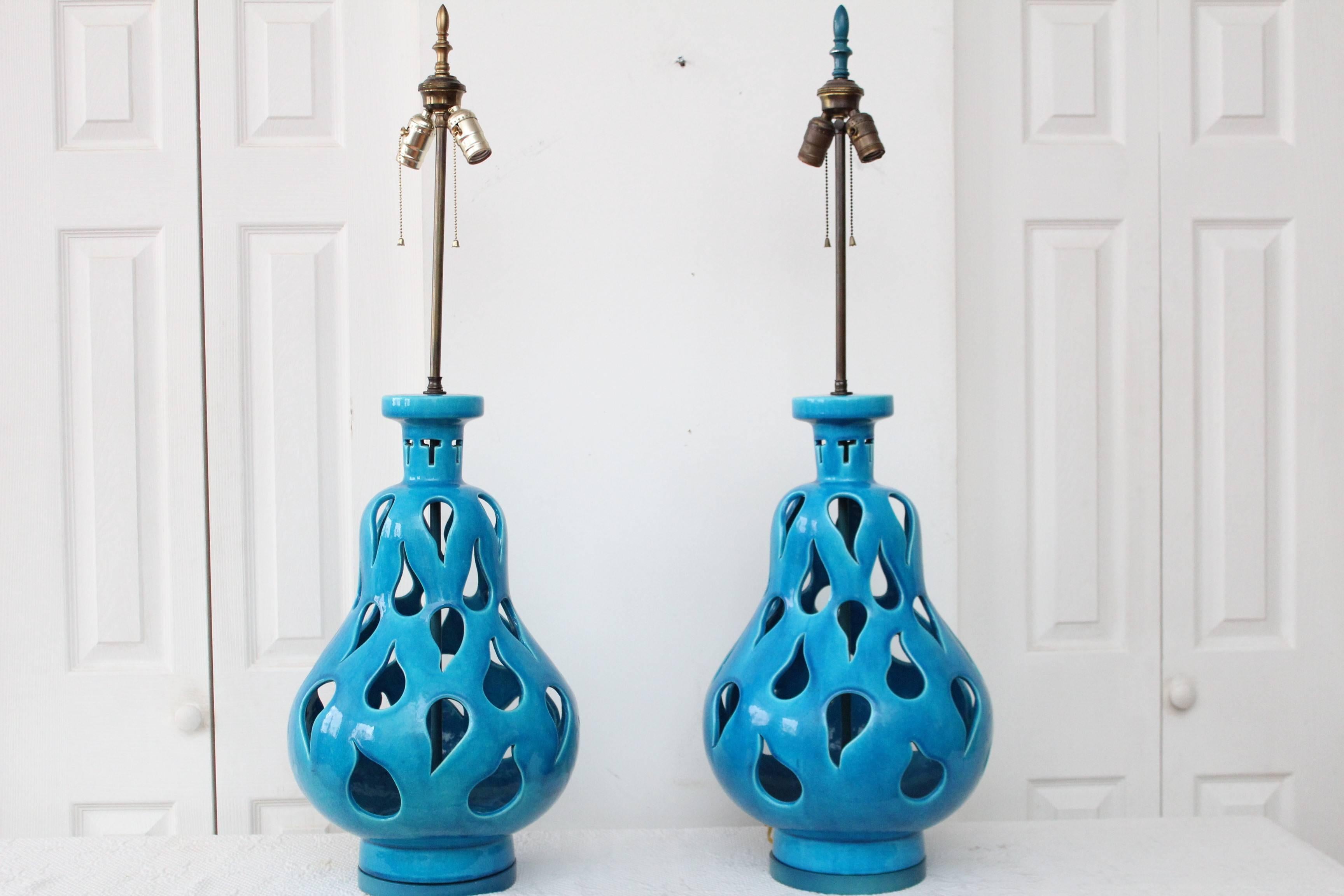 Hermes Blue Paisley Cut-Out Italian Table Lamps In Good Condition In Chicago, IL