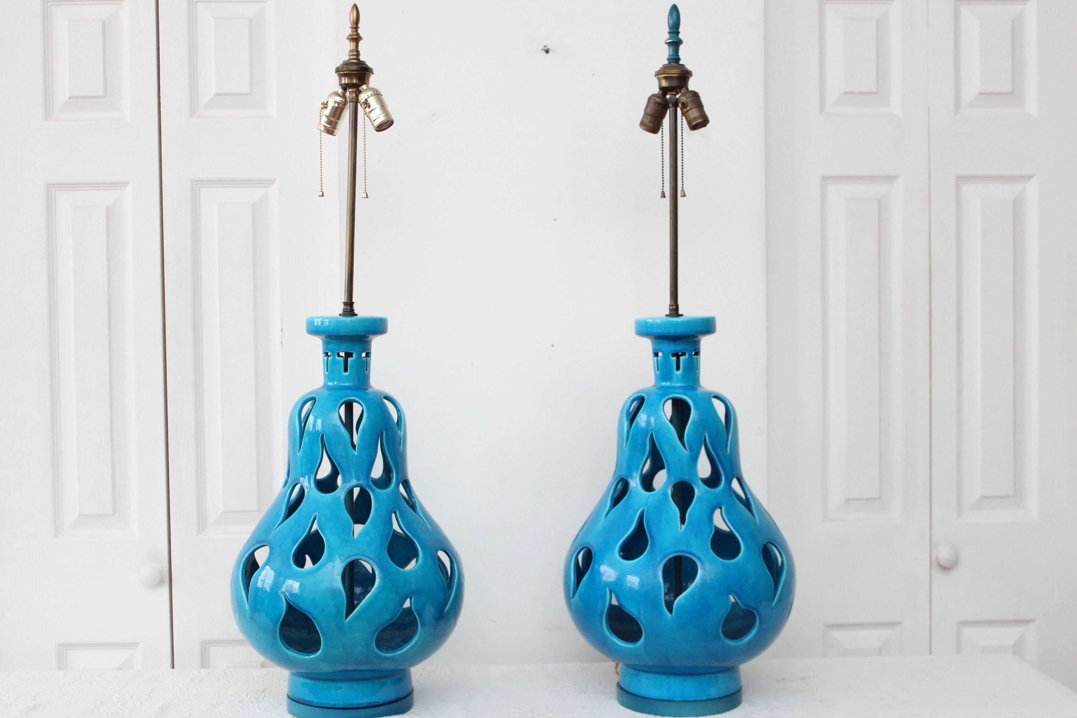 Hermes Blue Paisley Cut-Out Italian Table Lamps In Good Condition In Chicago, IL