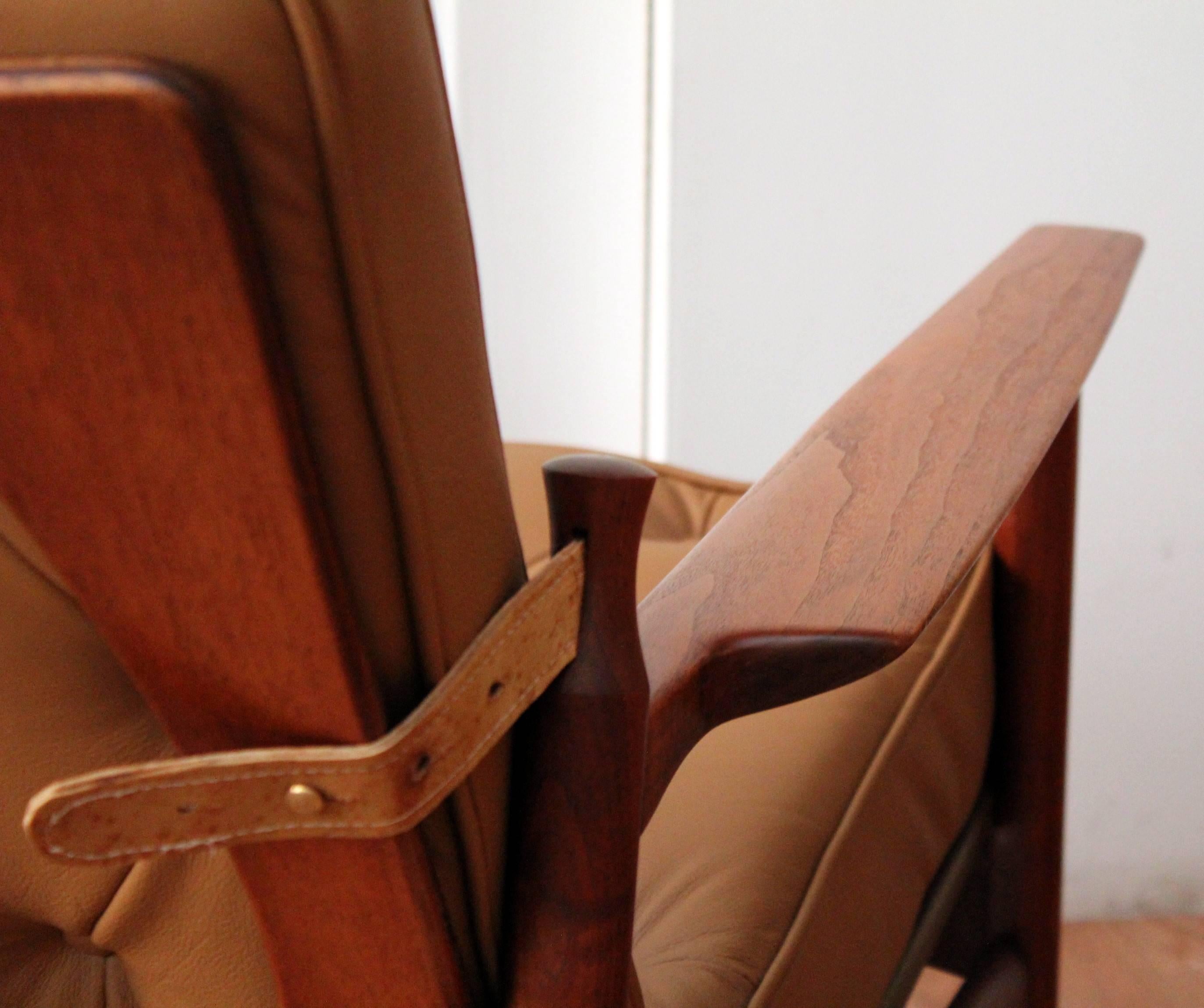 Rare Kofod Larsen Selig Solid Walnut Leather Lounge Chairs 1