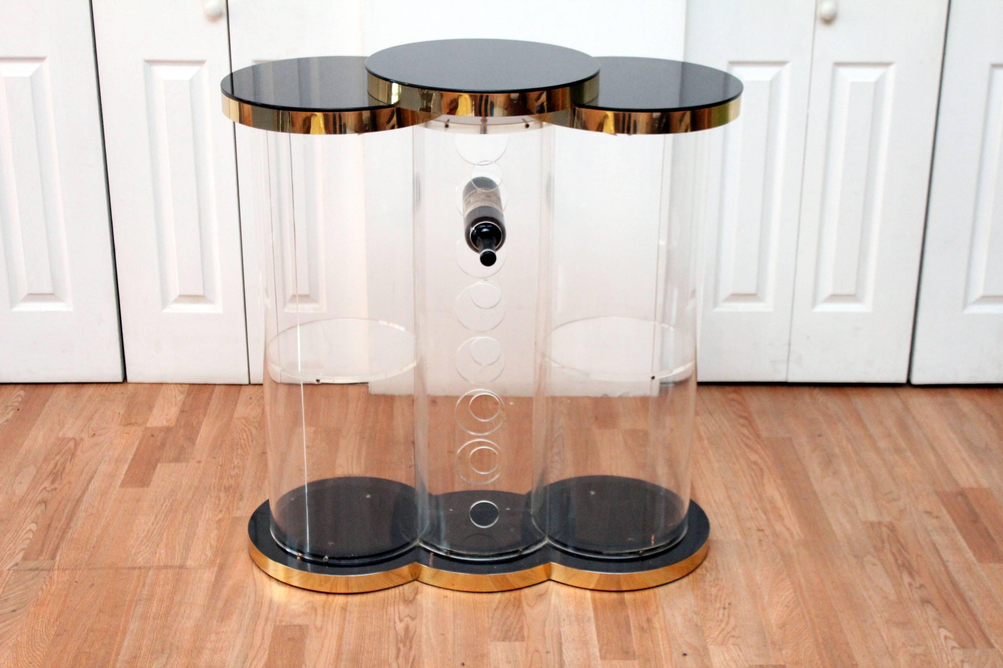 Pair of Hill Manufacturing Lucite Bar Stools with Lucite Bar In Good Condition In Chicago, IL