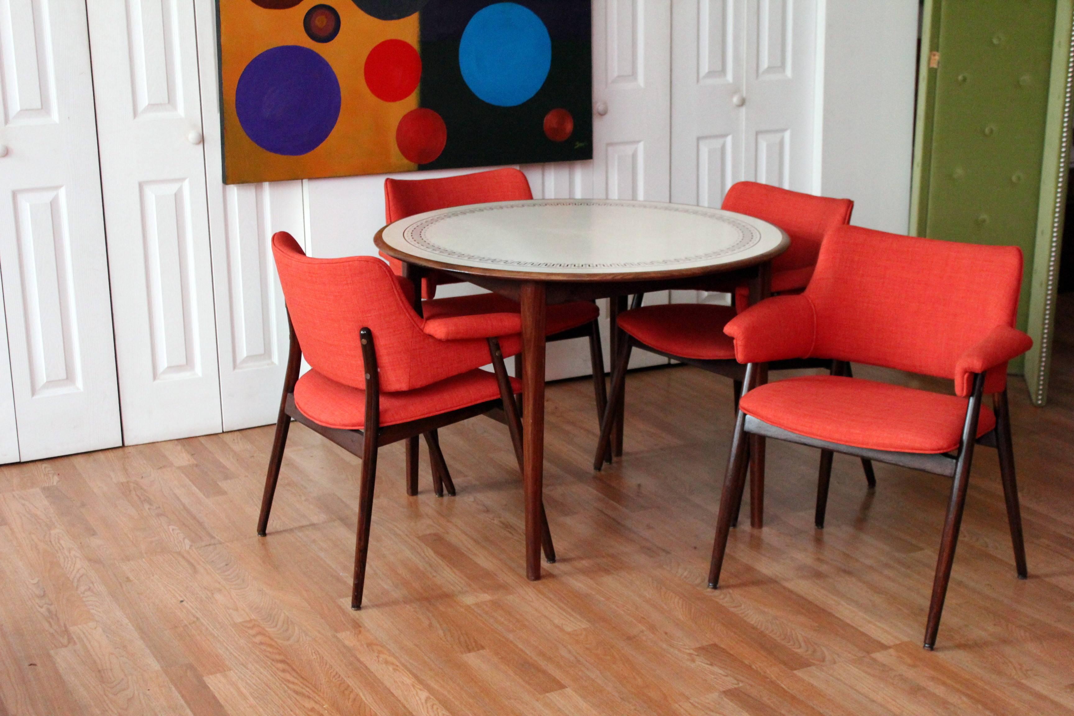 Round Greek Key Solid Walnut Dining Table In Good Condition In Chicago, IL