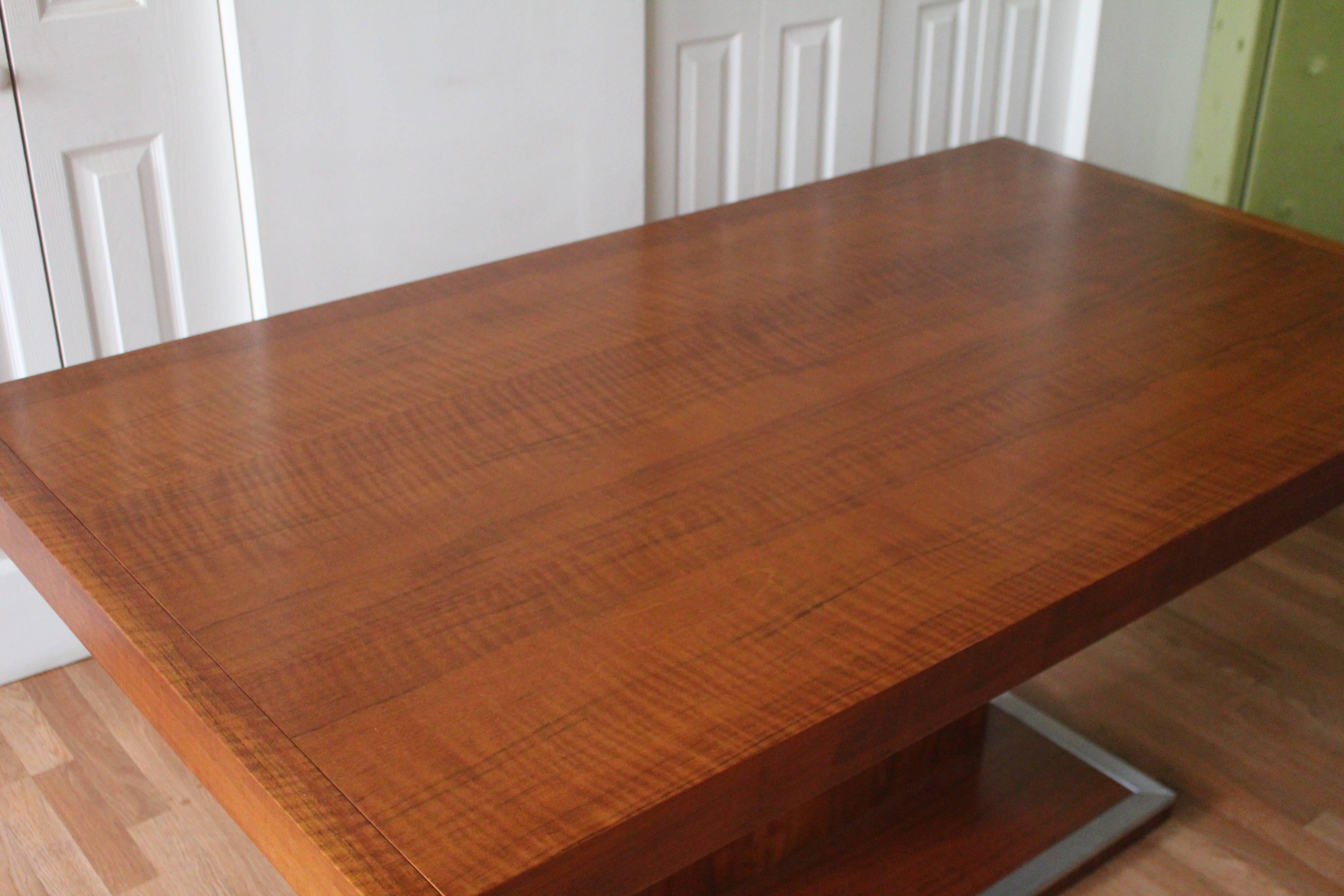 Founders Walnut Pedestal Dining Table 1