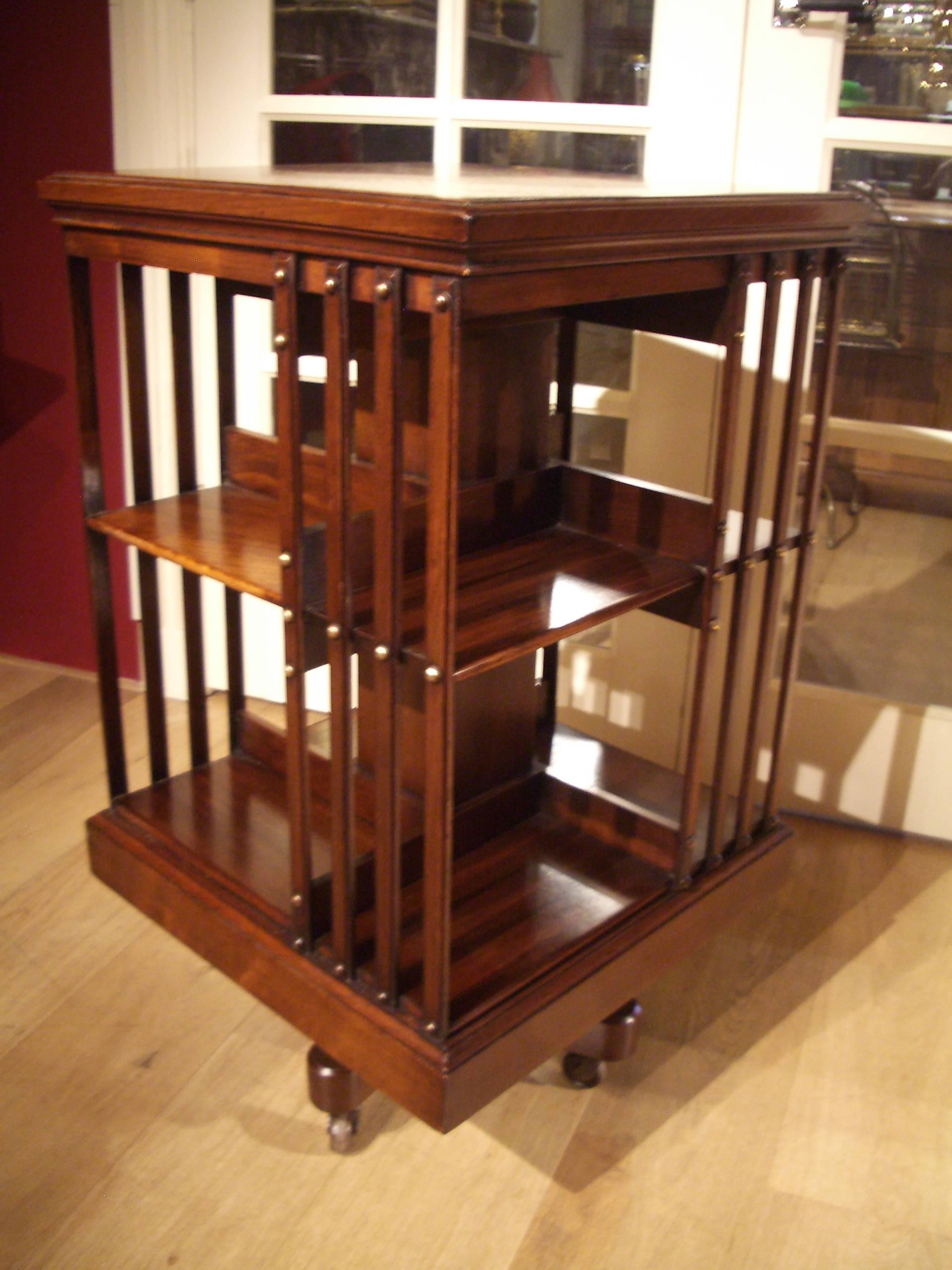 Great Britain (UK) Superb 19th Century Mahogany Revolving Bookcase