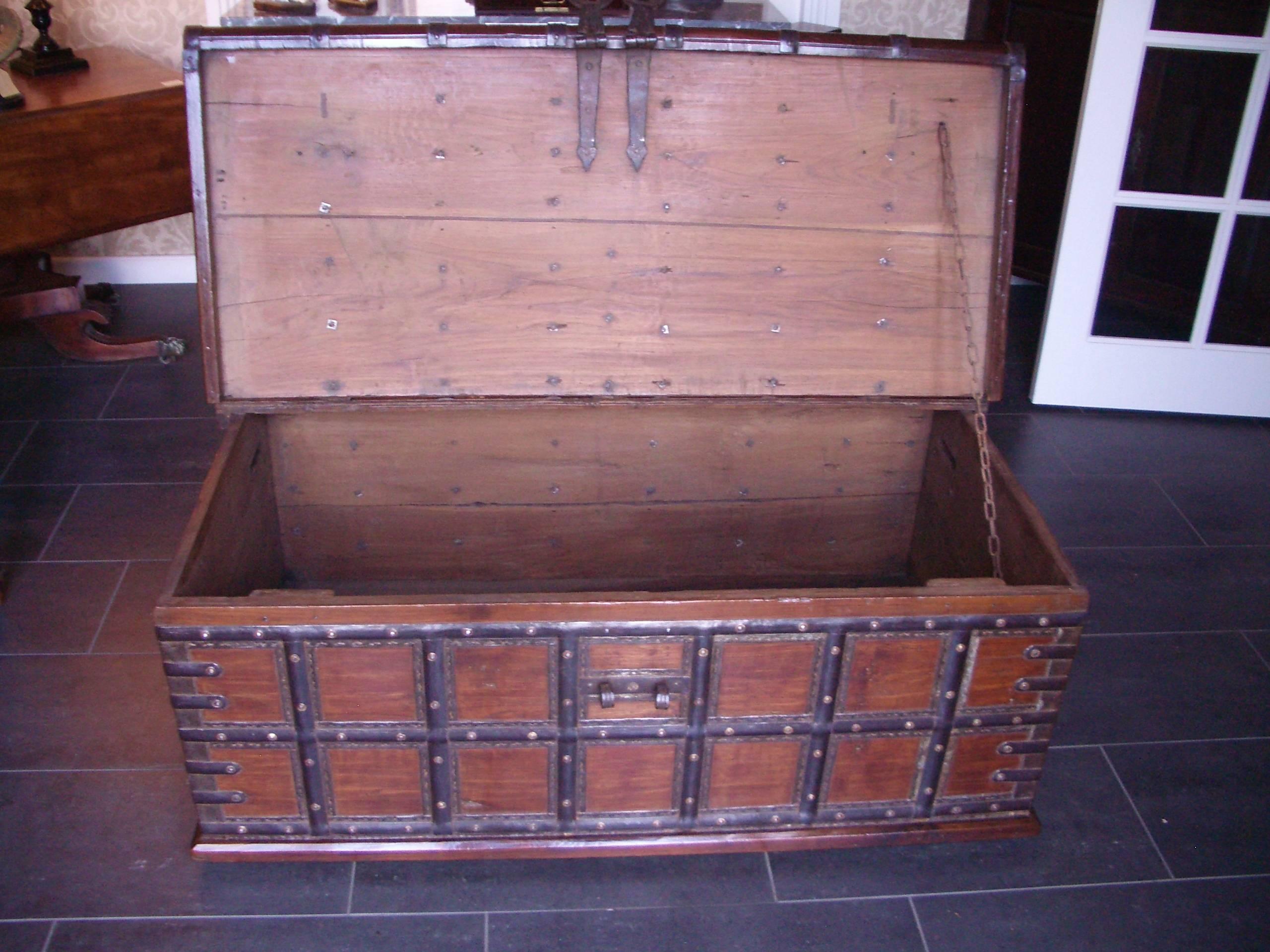 19th Century Anglo Indian Box or Coffee Table 2
