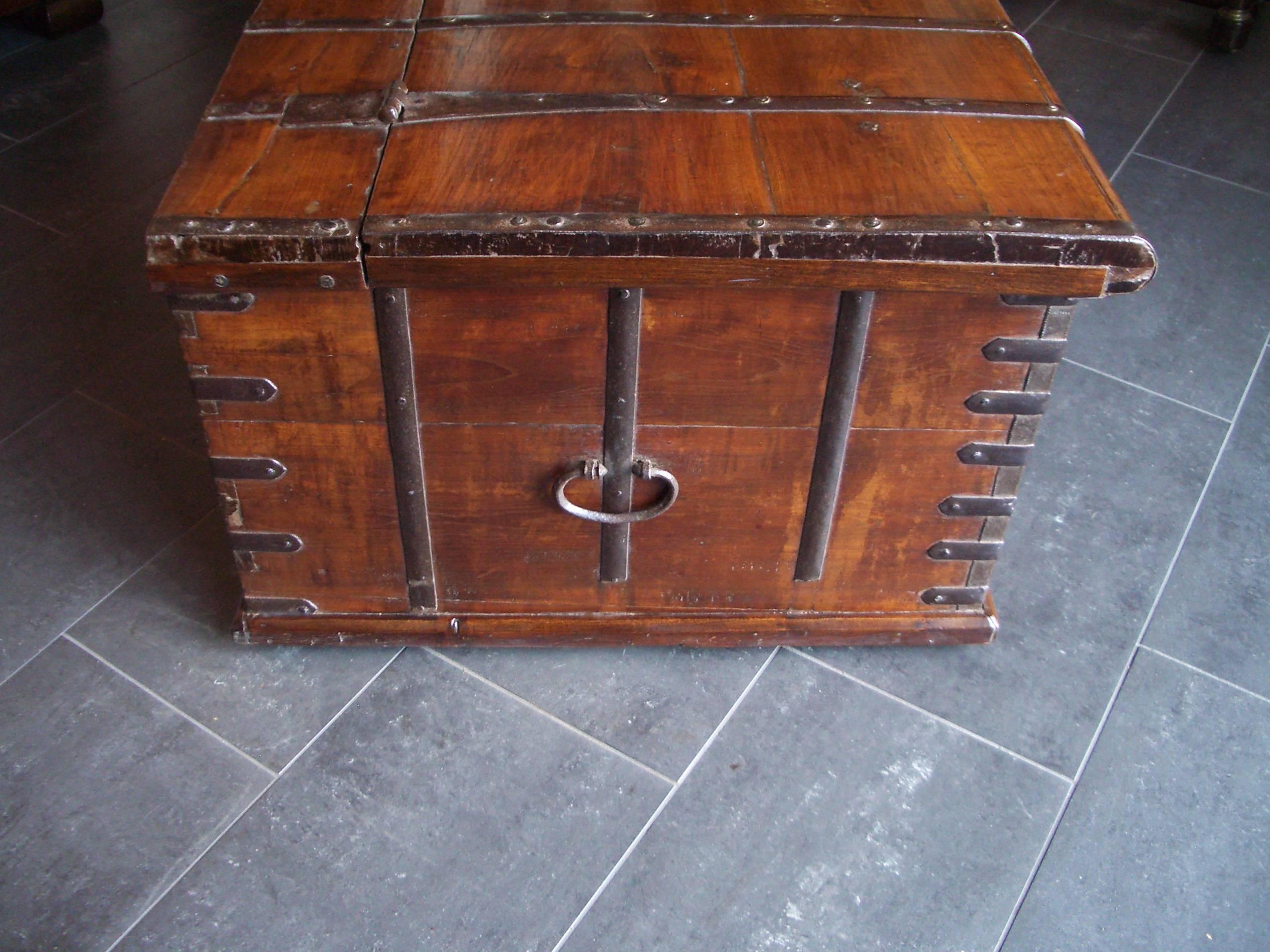19th Century Anglo Indian Box or Coffee Table 3