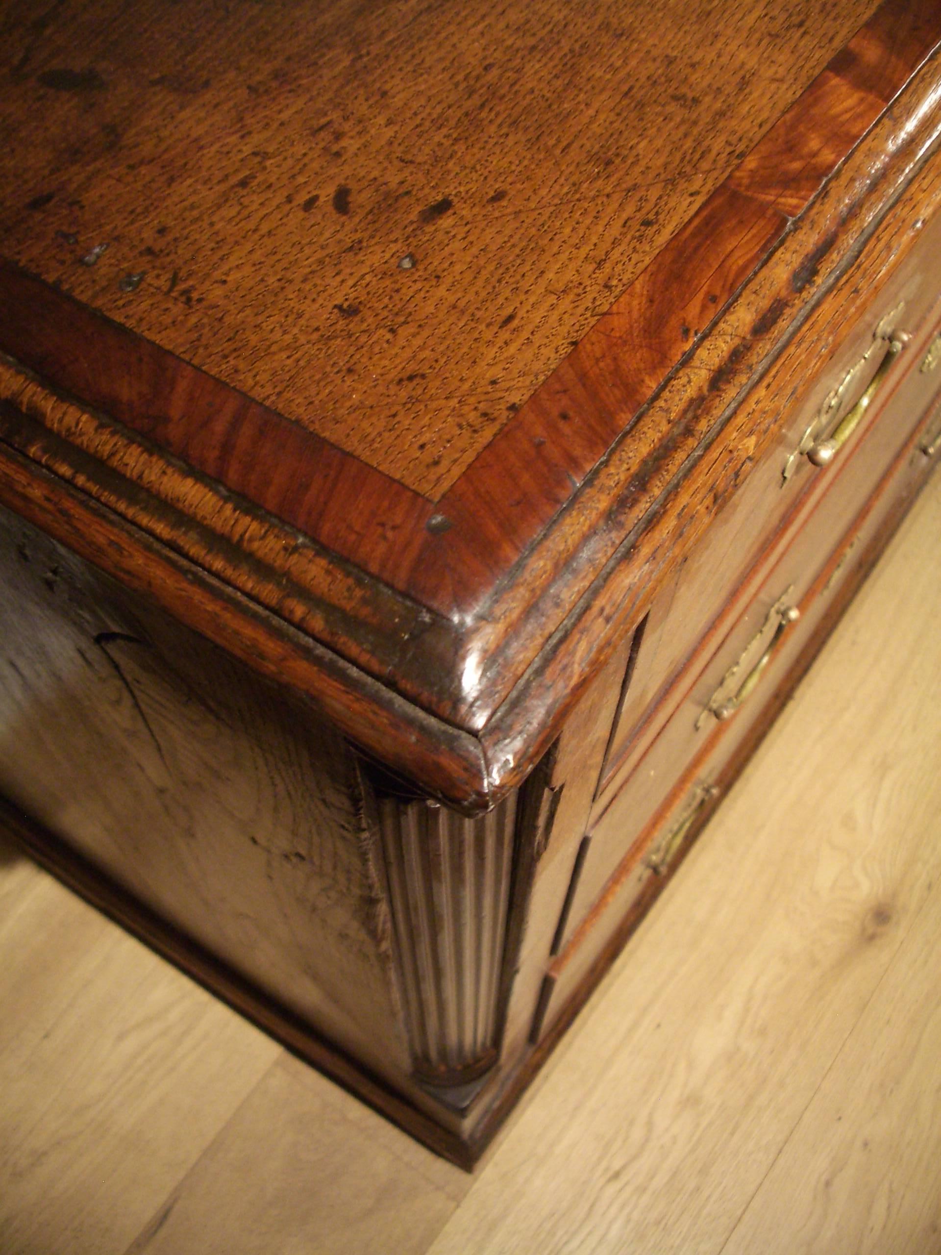 English Superb 18th Century Oak Dresser