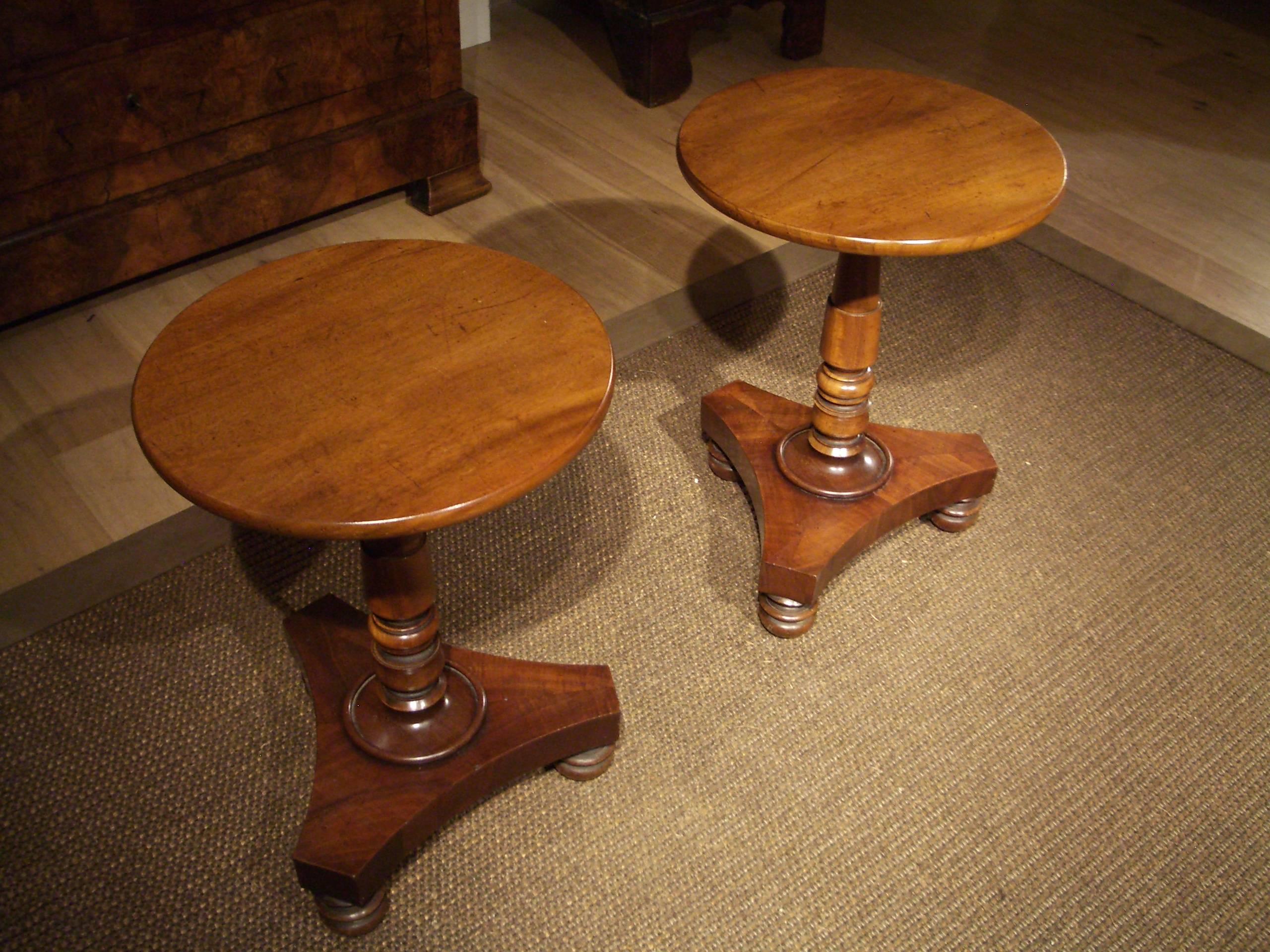 Beautiful set antique mahogany round tables in perfect condition. Beautiful warm color. Very special to have two identical tables.
Origin: England
Duration: circa 1860
Size: Diameter 40cm, height 53cm.
