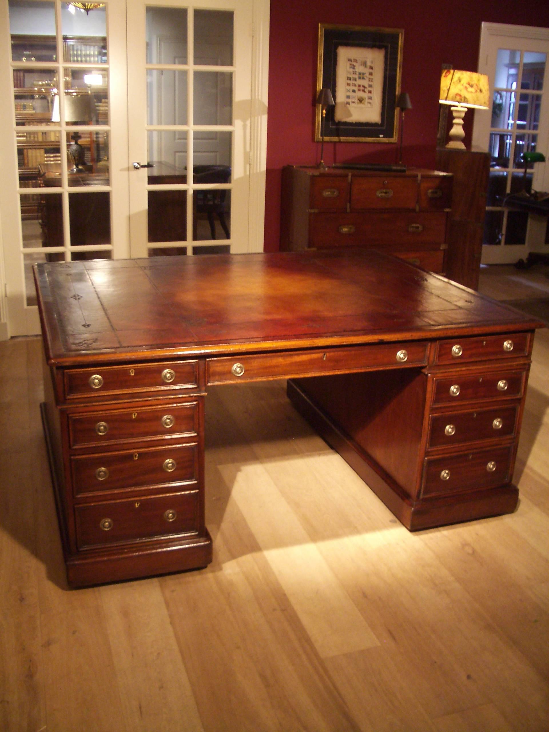 19th Century, Victorian Mahogany Partners Desk 4