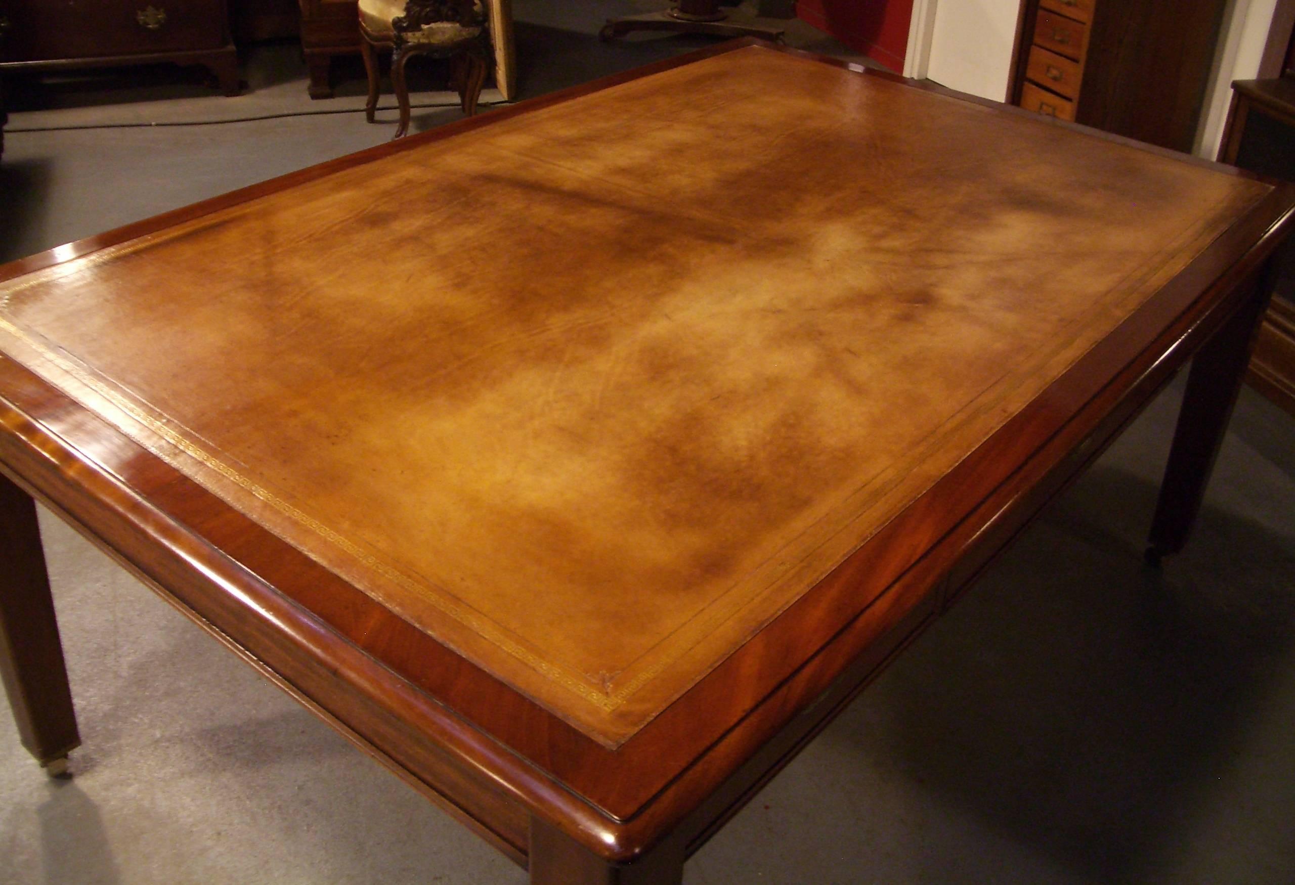 Big 19th Century Mahogany Partners Writing Table In Excellent Condition In Eindhoven, NL