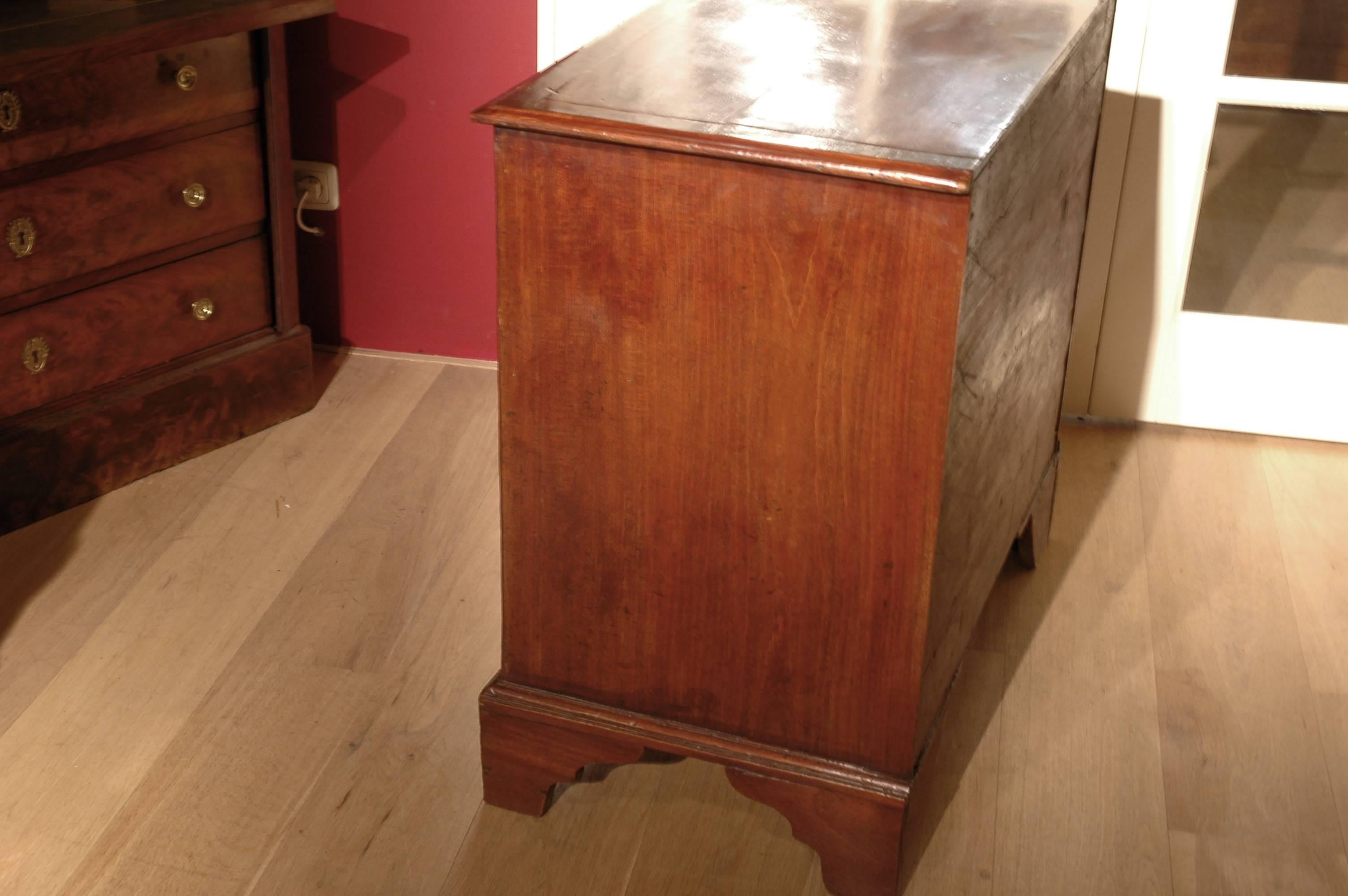 18th century chest of drawers