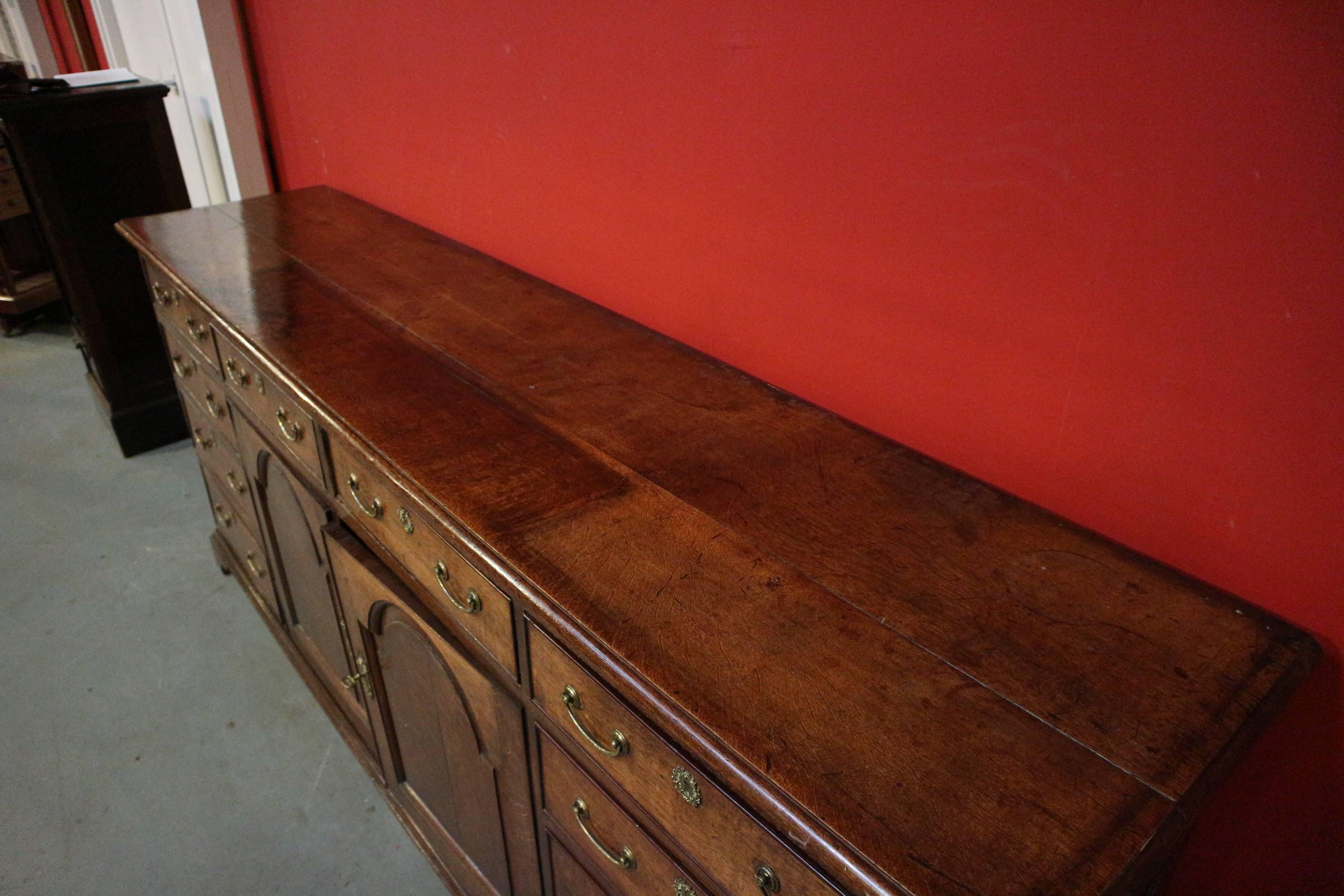 18th Century George III Oak Dresser In Fair Condition In Eindhoven, NL