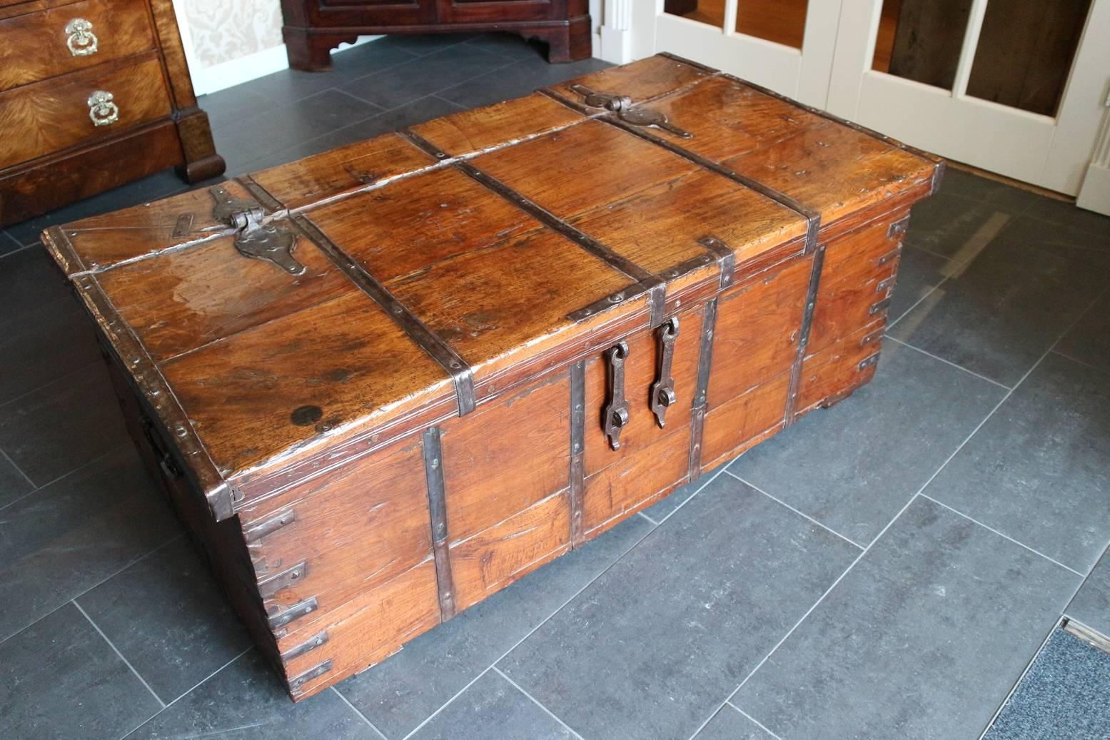 19th Century Anglo-Indian Teakwood Box or Coffee Table 2