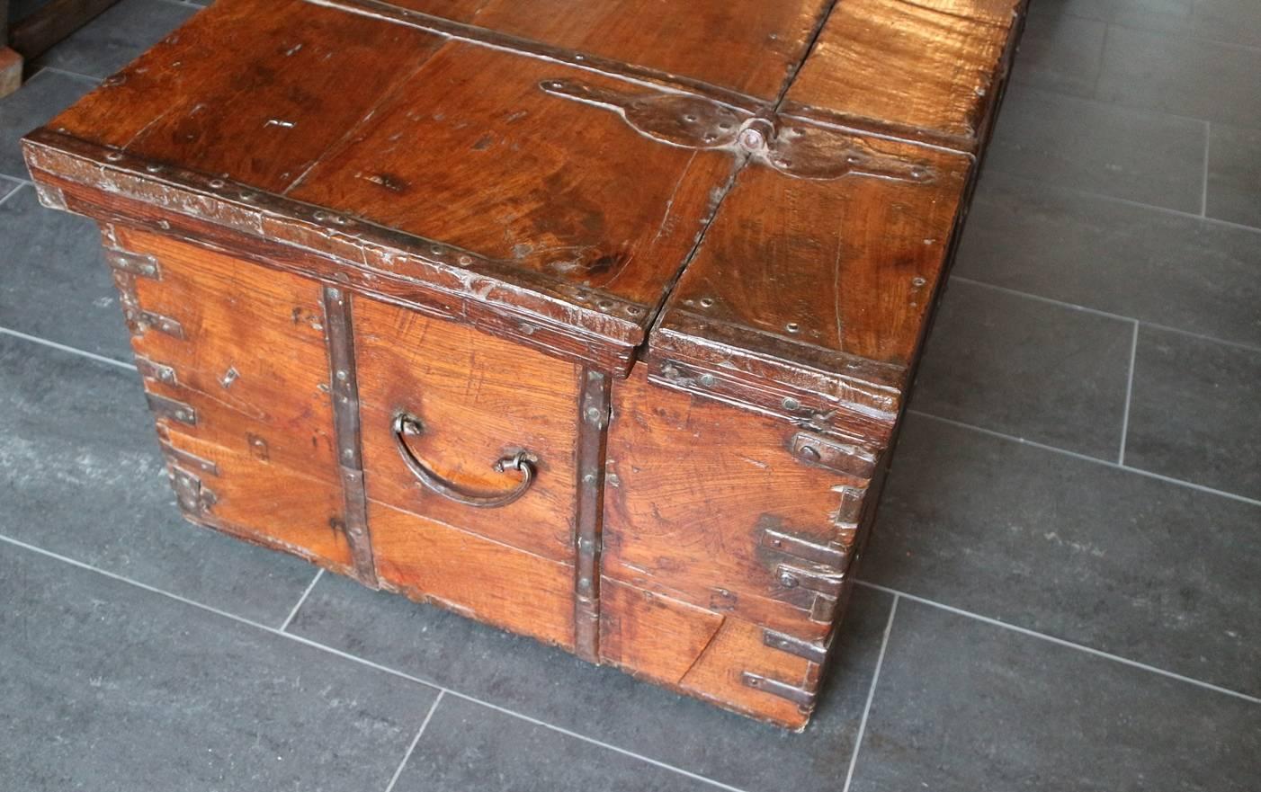 19th Century Anglo-Indian Teakwood Box or Coffee Table 4