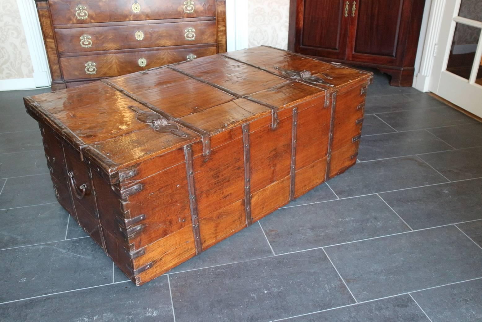19th Century Anglo-Indian Teakwood Box or Coffee Table 5