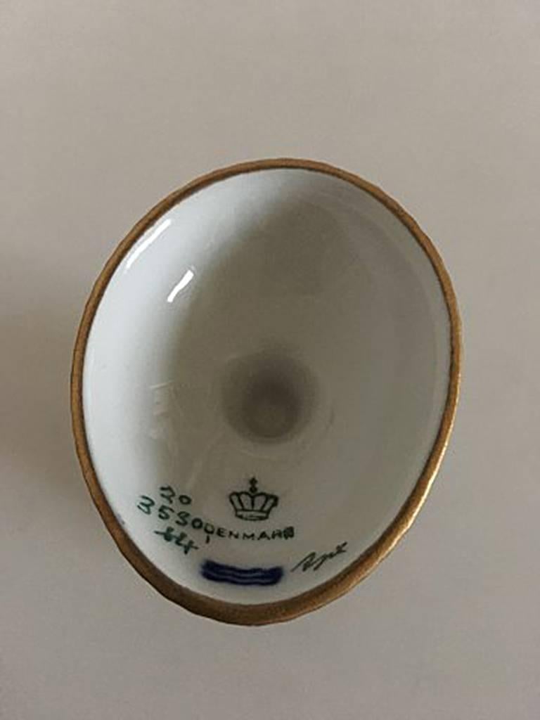 Royal Copenhagen Flora Danica Egg Cup #20/3530. 5.5 cm (2 11/64 in) H. 4.5 cm dia (1 49/64 in). In perfect condition.