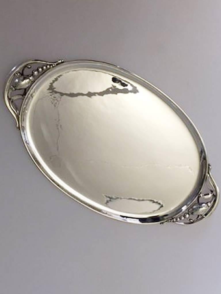 Georg Jensen sterling silver blossom serving tray #2H. Measures 35.8cm x 20.5cm ( 13 4/5 in. x 7 9/10 in.) Weighs 604grams / 21,2oz. From 1945-1951.